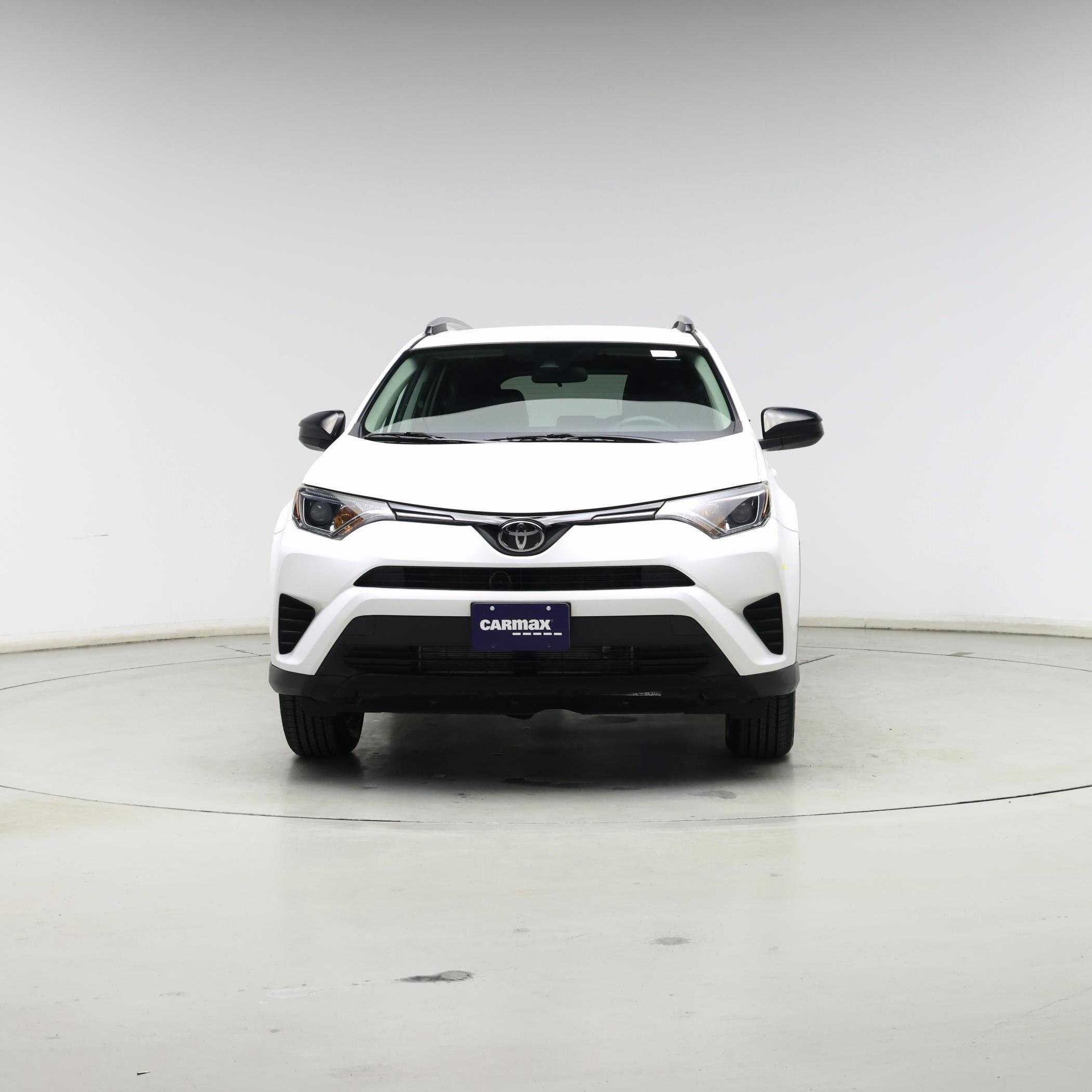 Thumbnail: 2017 Toyota RAV4 - 5