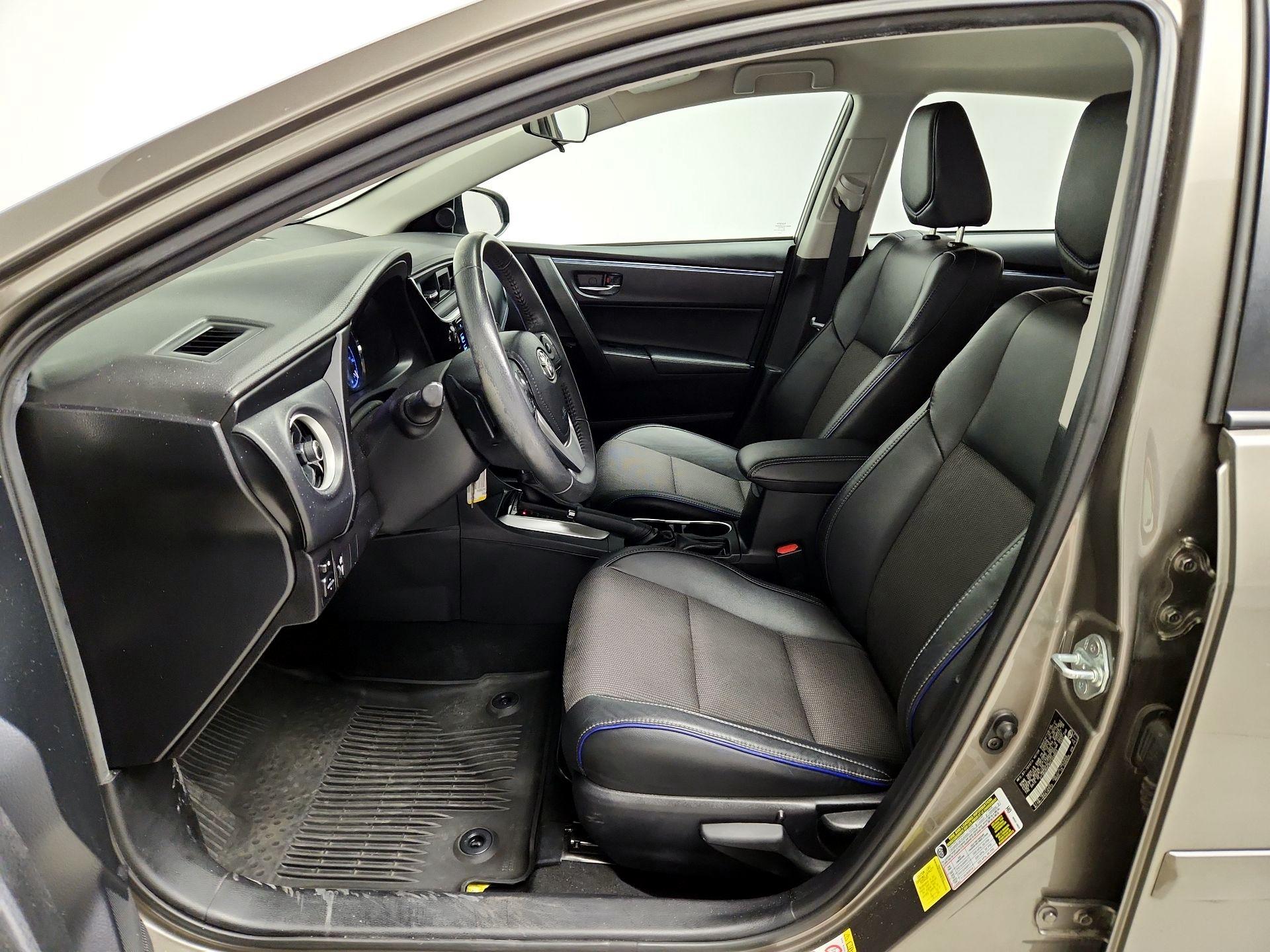 Thumbnail: 2017 Toyota Corolla - 11