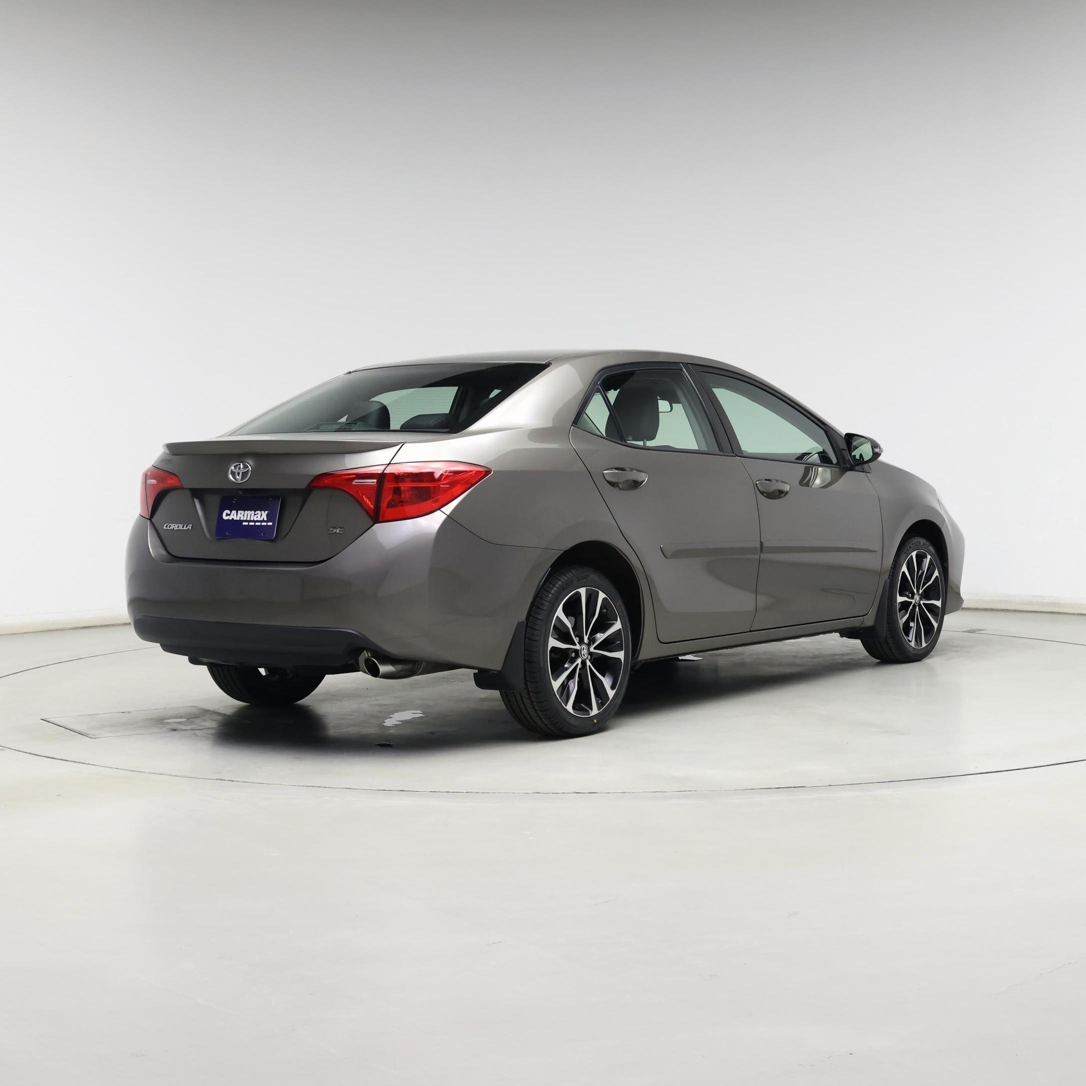 Thumbnail: 2017 Toyota Corolla - 8