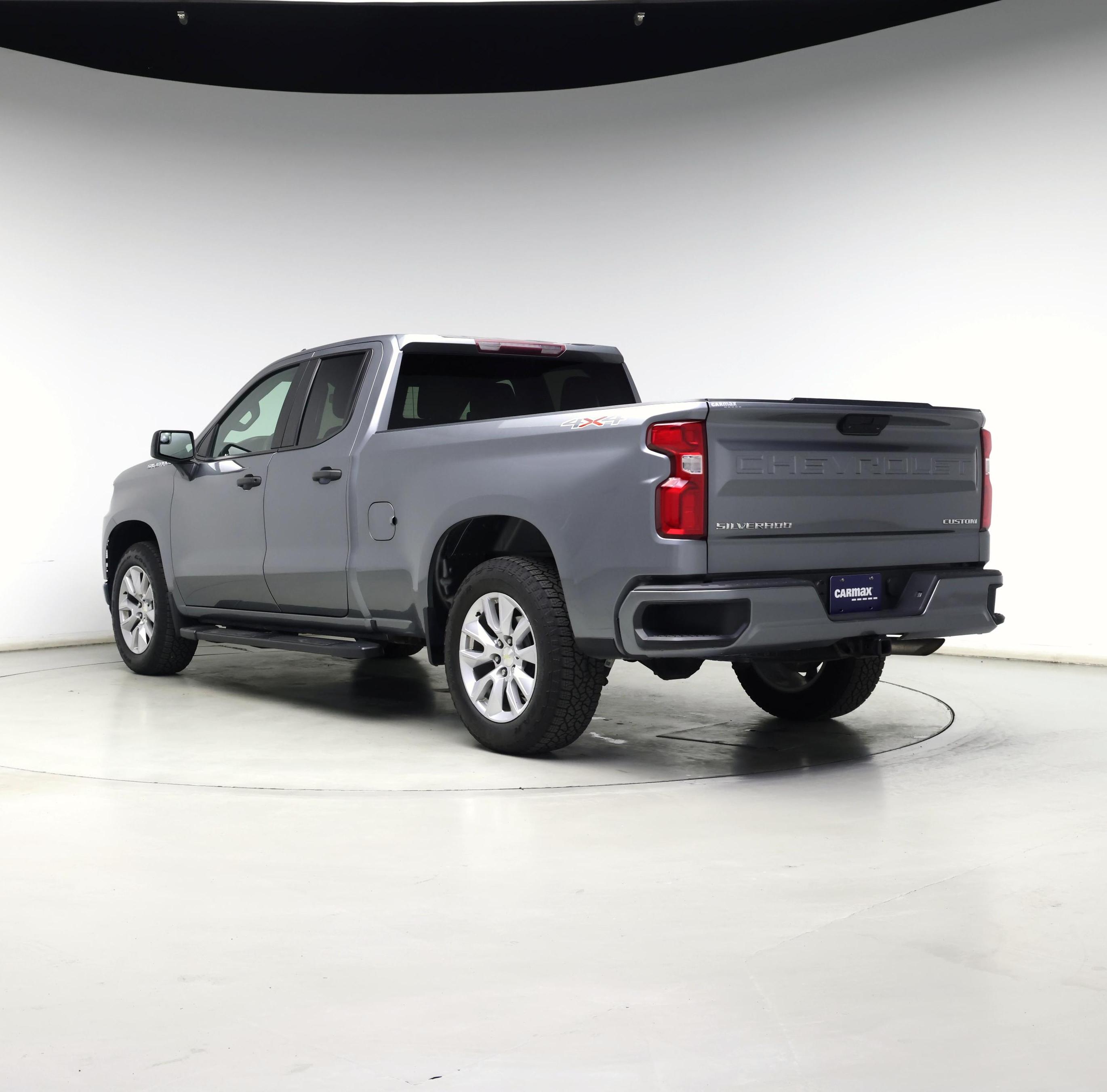 Thumbnail: 2020 Chevrolet Silverado 1500 - 2