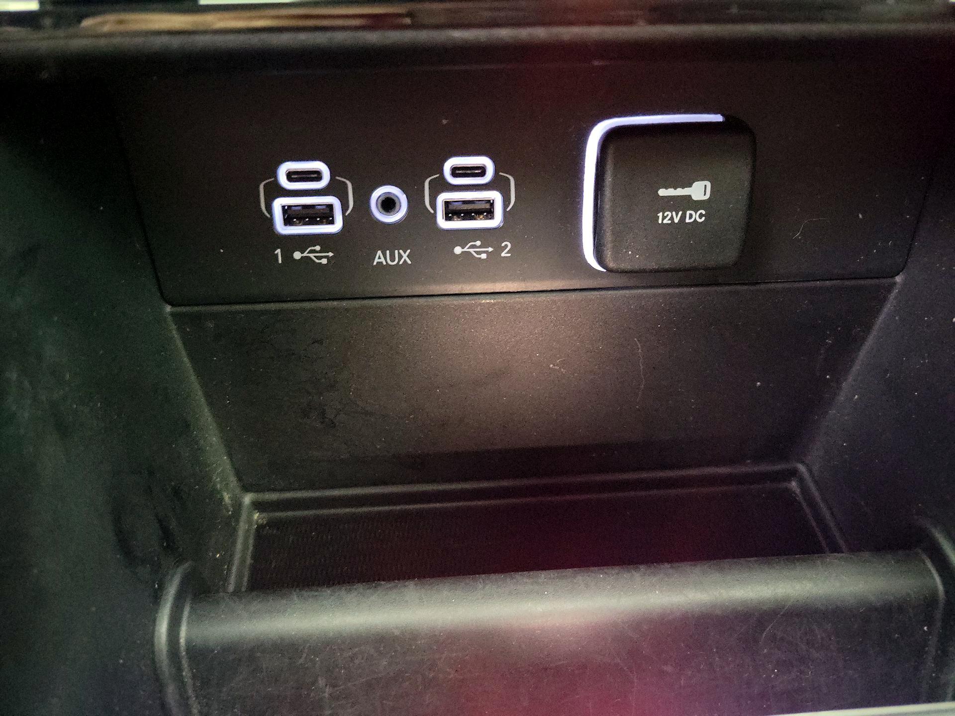 Thumbnail: 2023 Jeep Grand Cherokee - 19