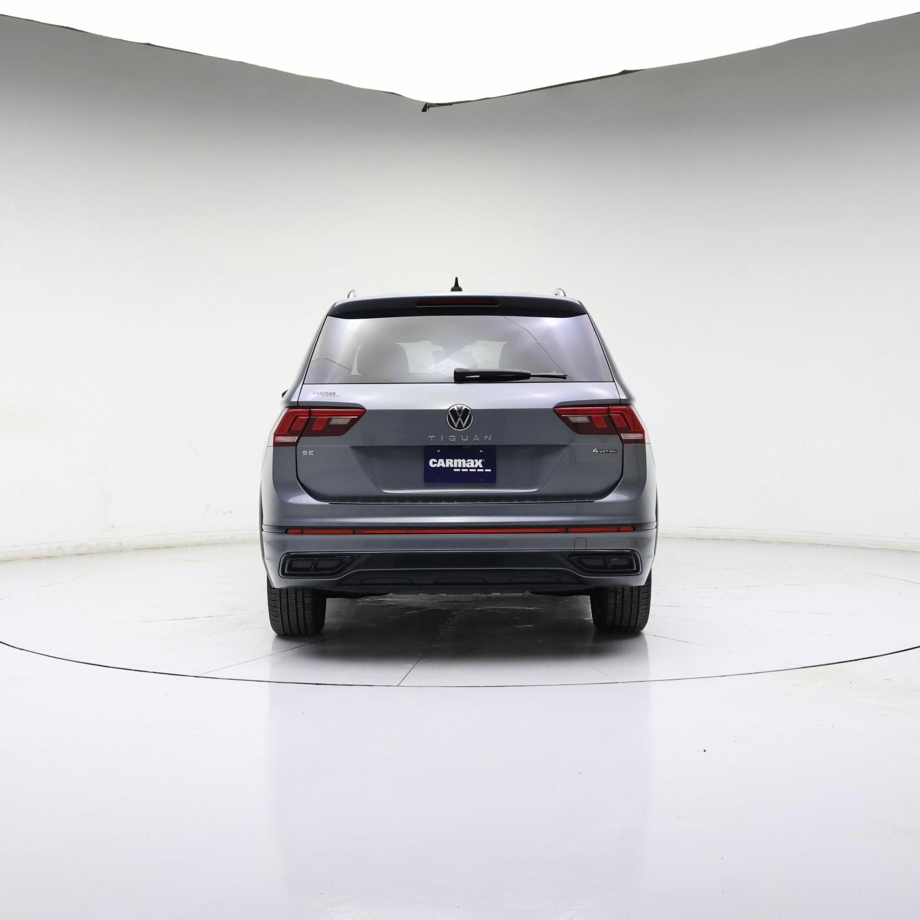 Thumbnail: 2022 Volkswagen Tiguan - 6