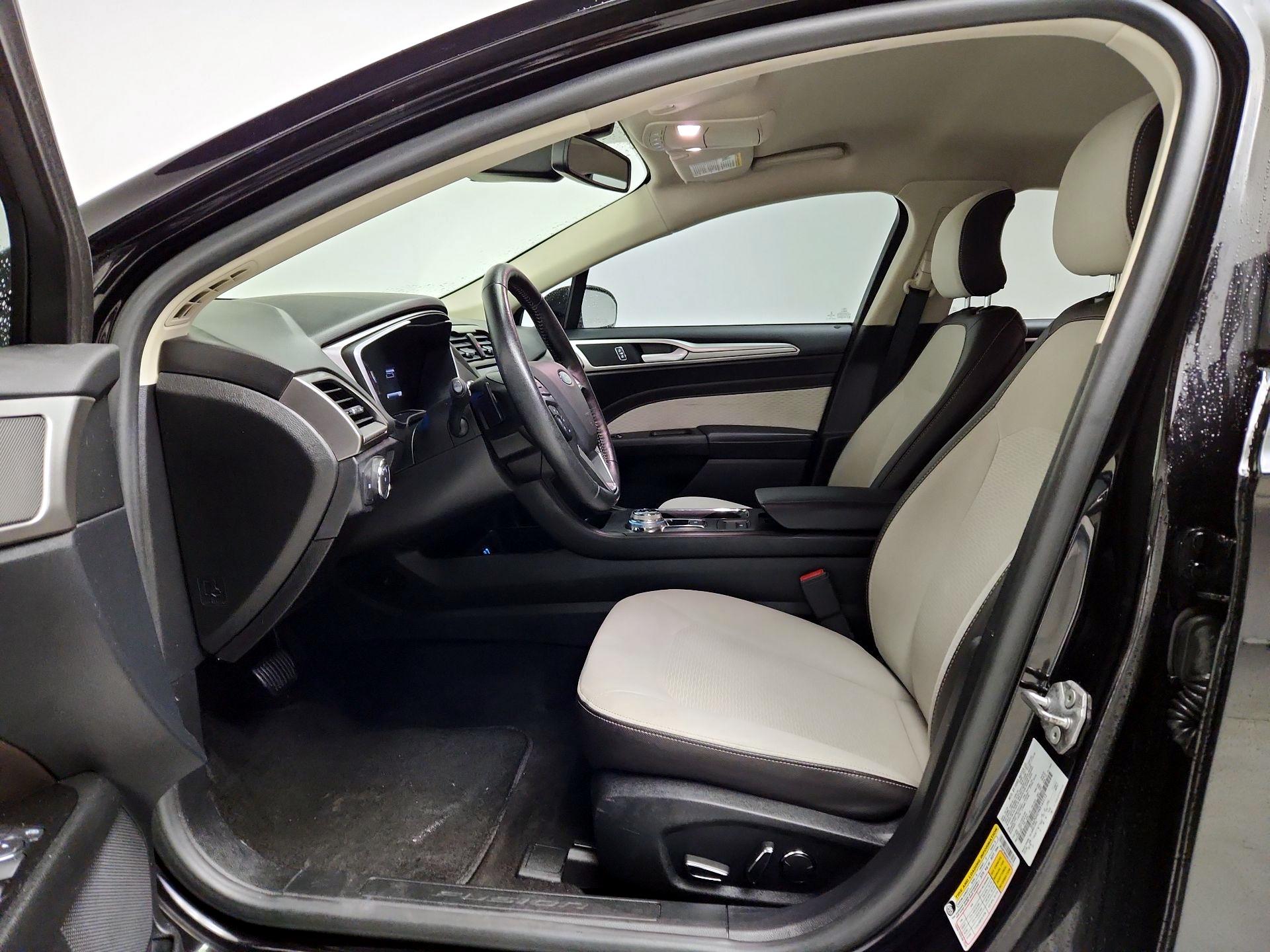 Thumbnail: 2019 Ford Fusion - 11