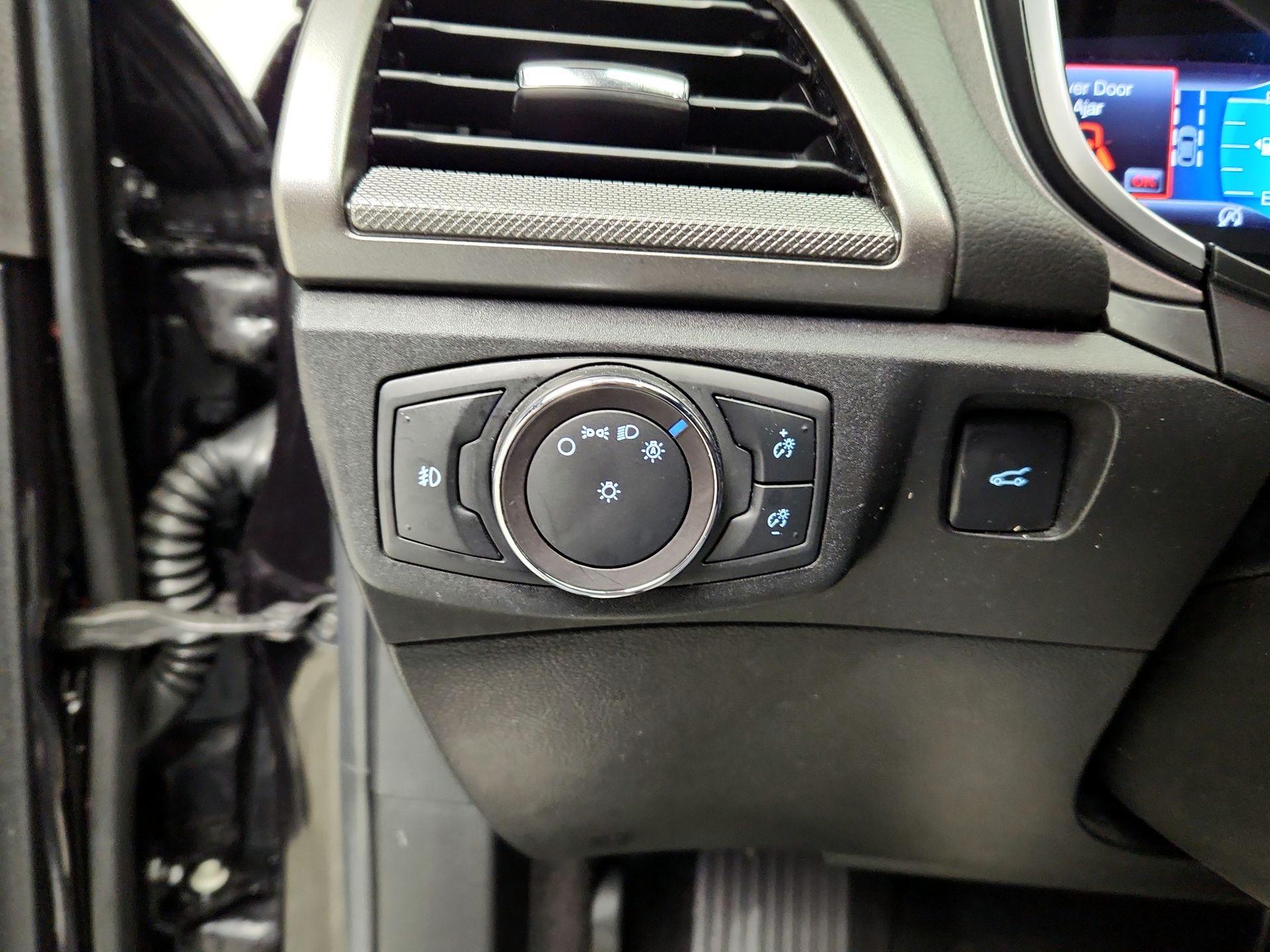 Thumbnail: 2019 Ford Fusion - 13