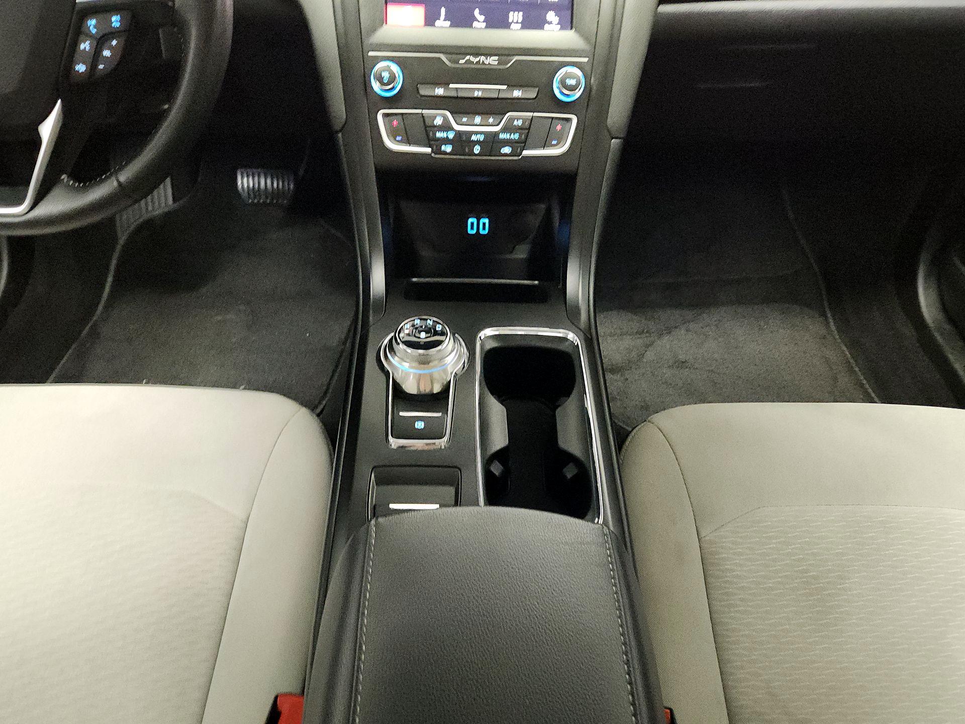 Thumbnail: 2019 Ford Fusion - 17