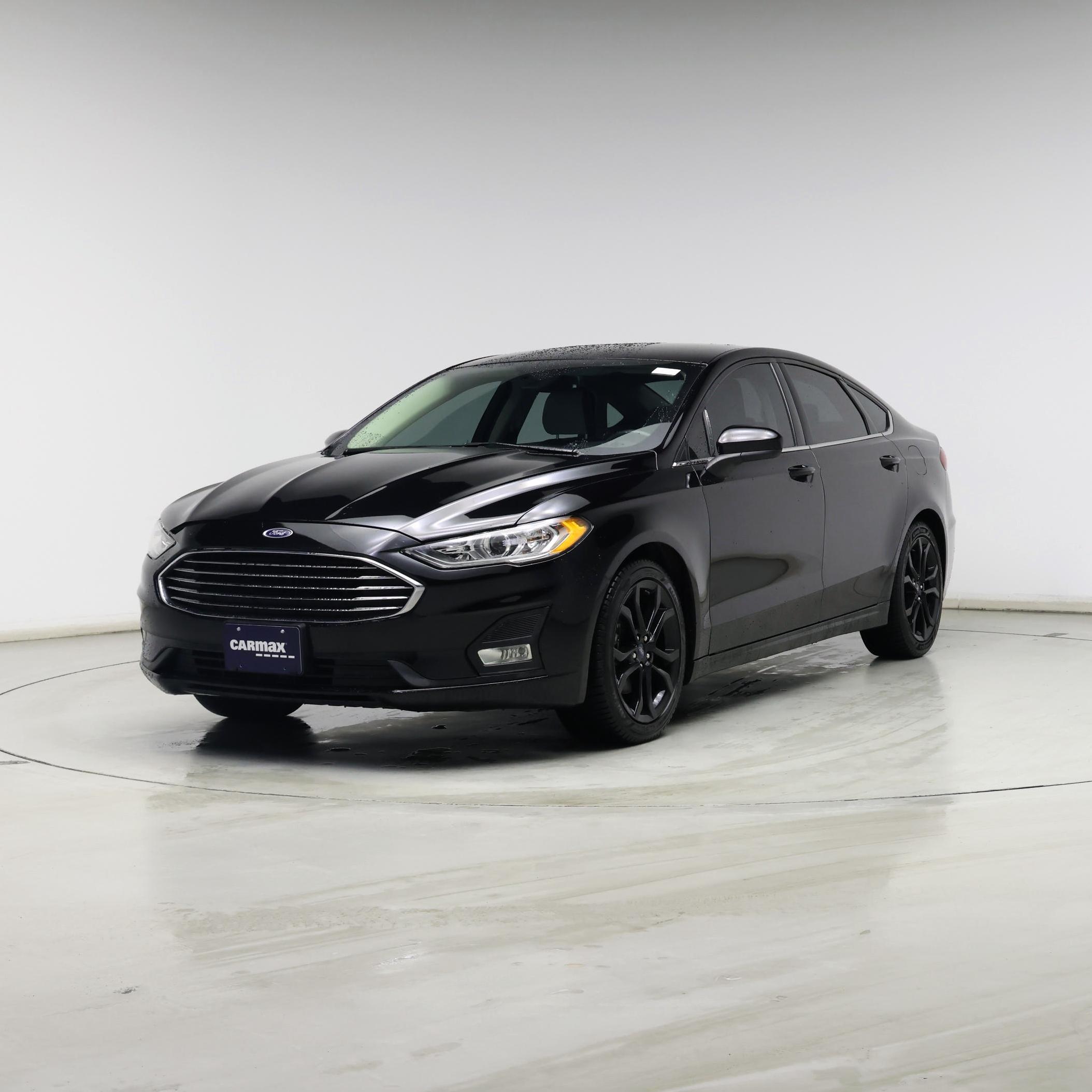 Thumbnail: 2019 Ford Fusion - 4