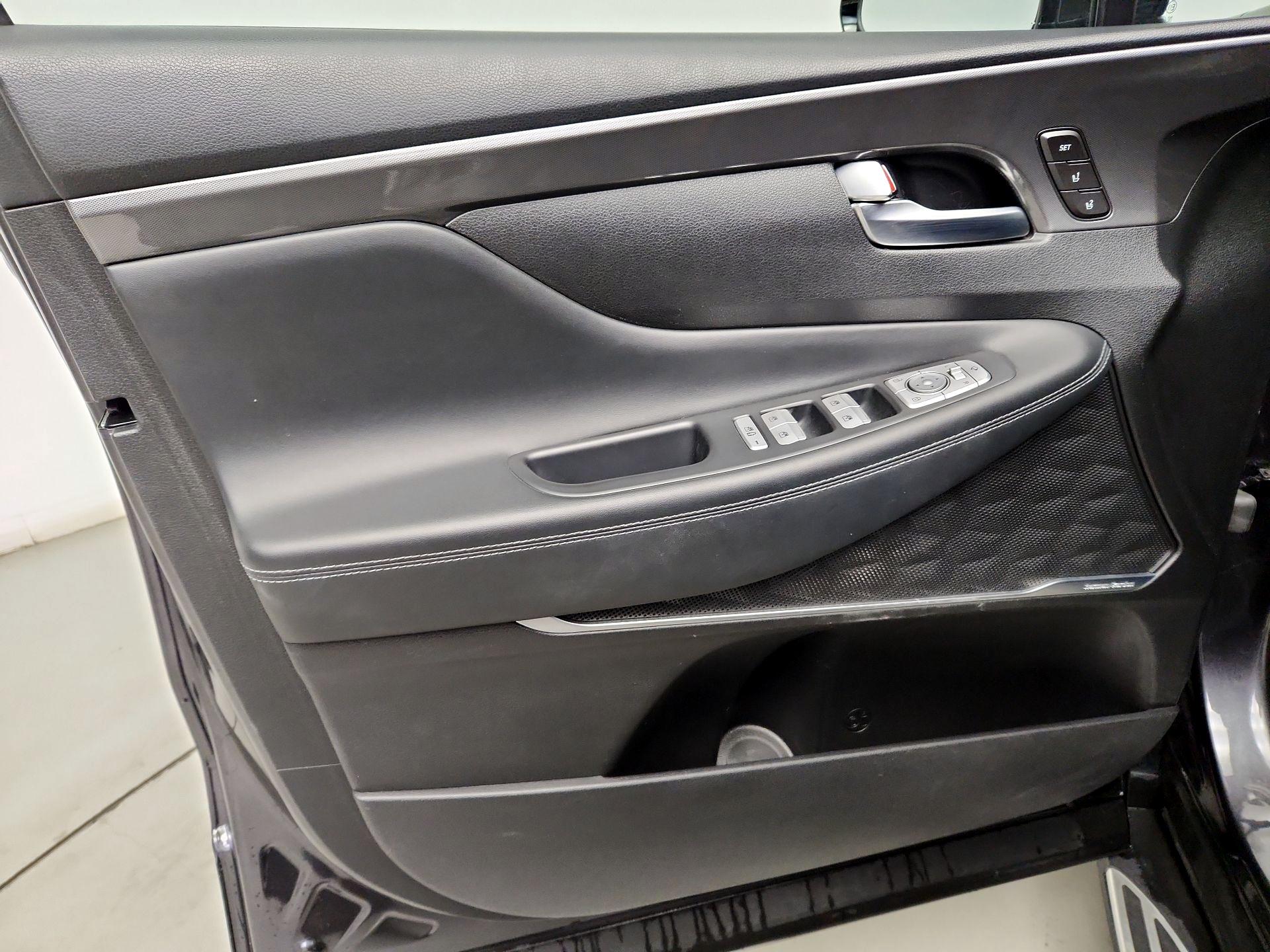 Thumbnail: 2021 Hyundai Santa Fe - 12