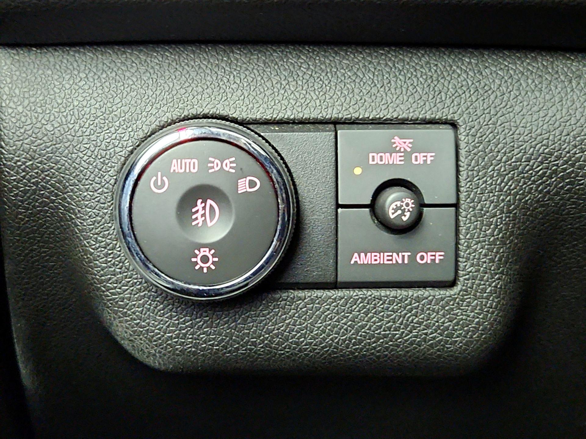 Thumbnail: 2016 GMC Acadia - 13