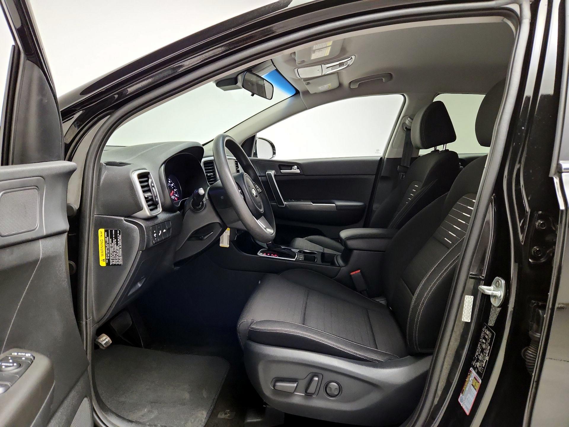 Thumbnail: 2021 Kia Sportage - 11