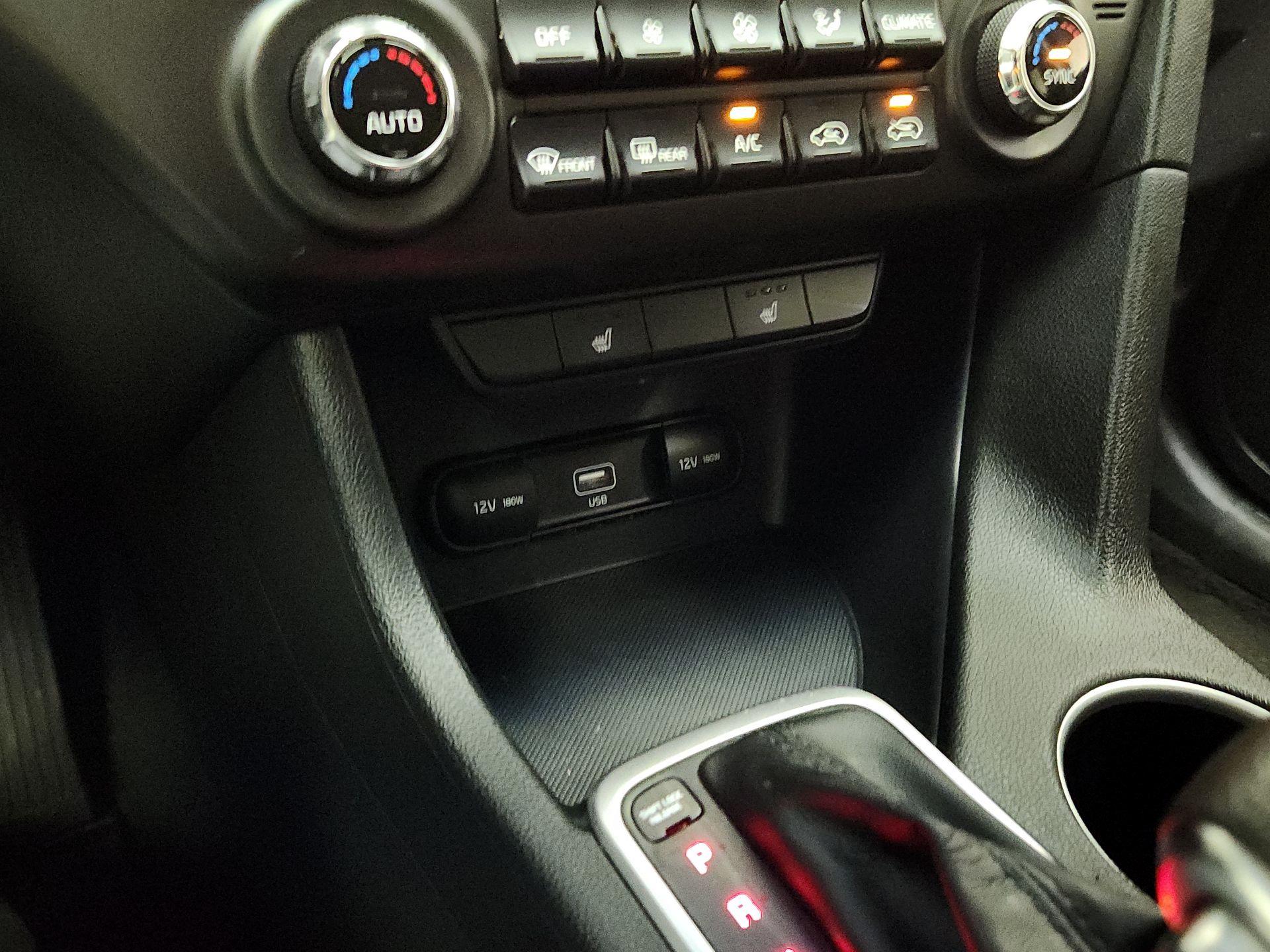 Thumbnail: 2021 Kia Sportage - 18