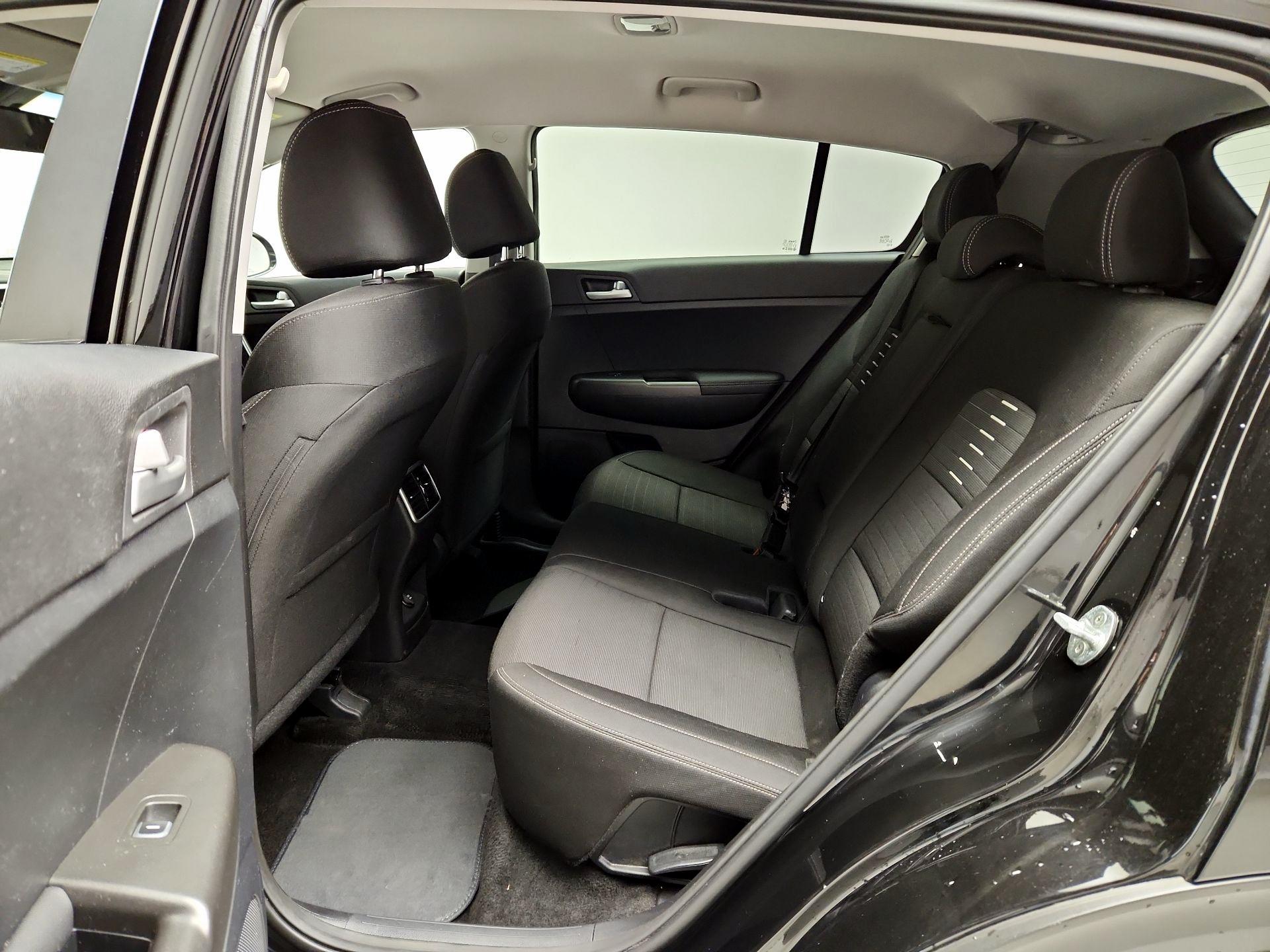 Thumbnail: 2021 Kia Sportage - 19