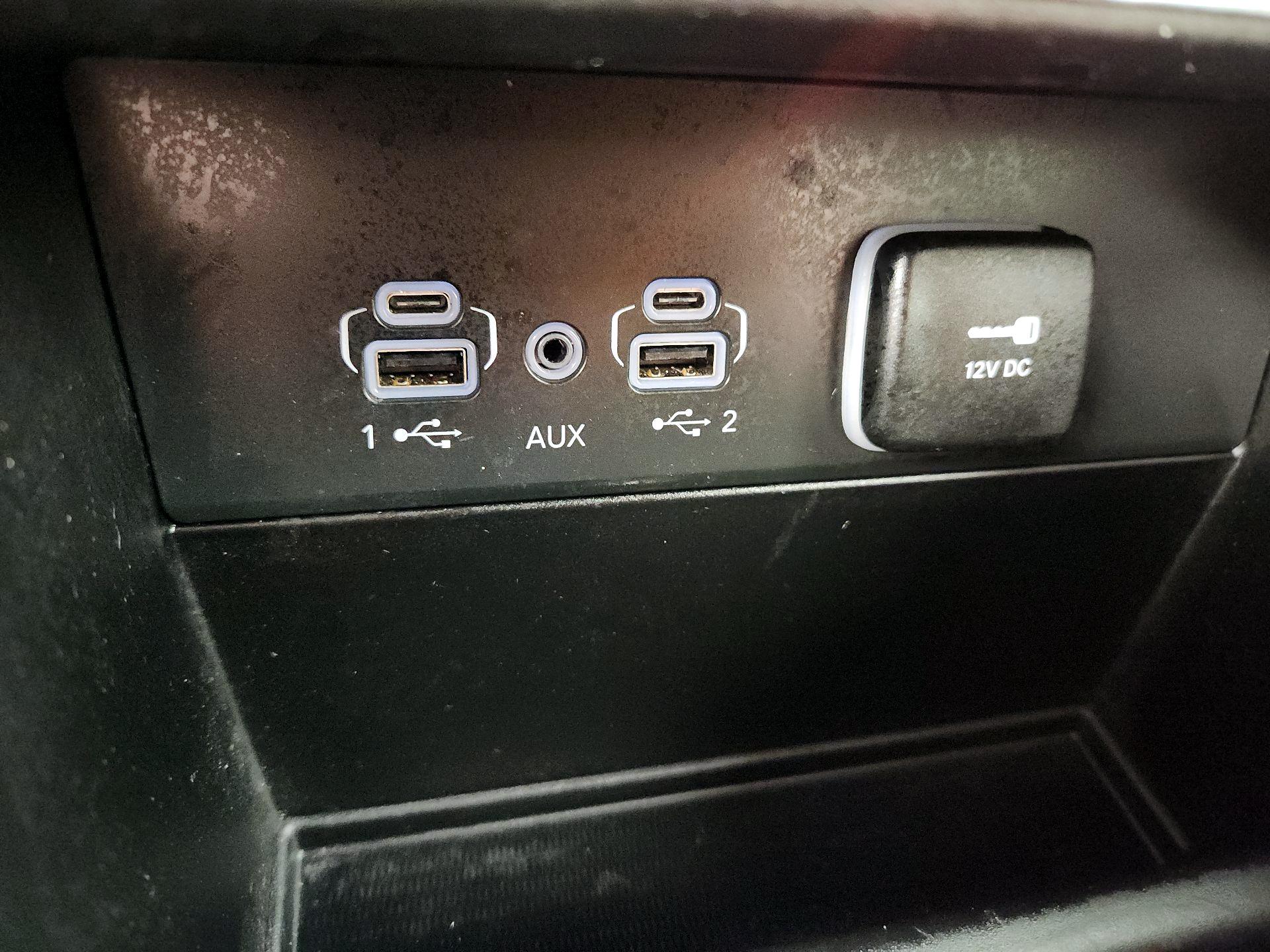 Thumbnail: 2023 Jeep Grand Cherokee - 19