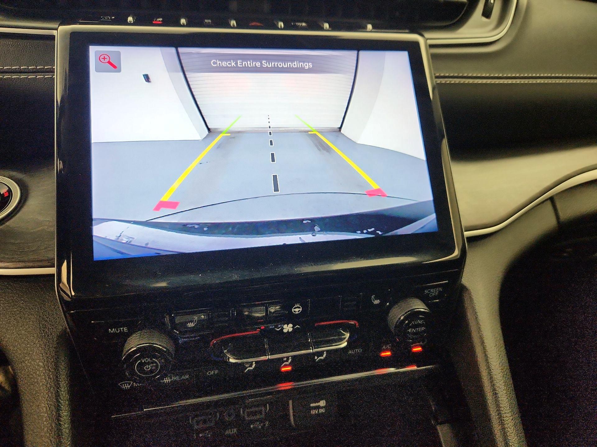 Thumbnail: 2023 Jeep Grand Cherokee L - 15