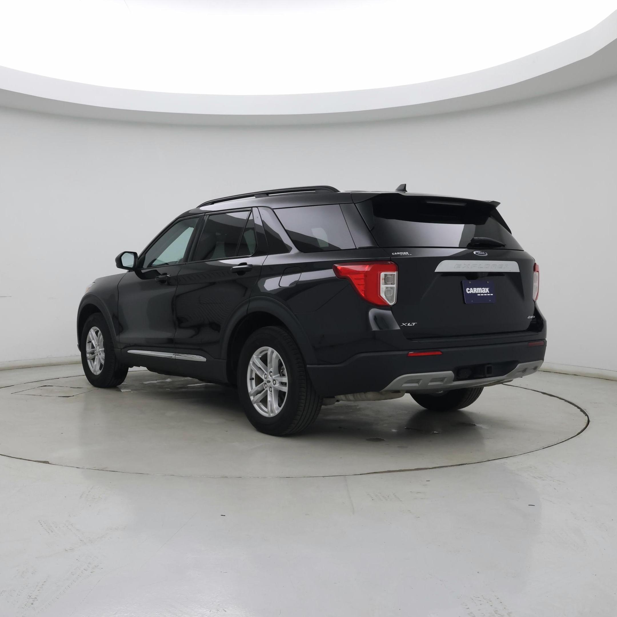 Thumbnail: 2023 Ford Explorer - 2