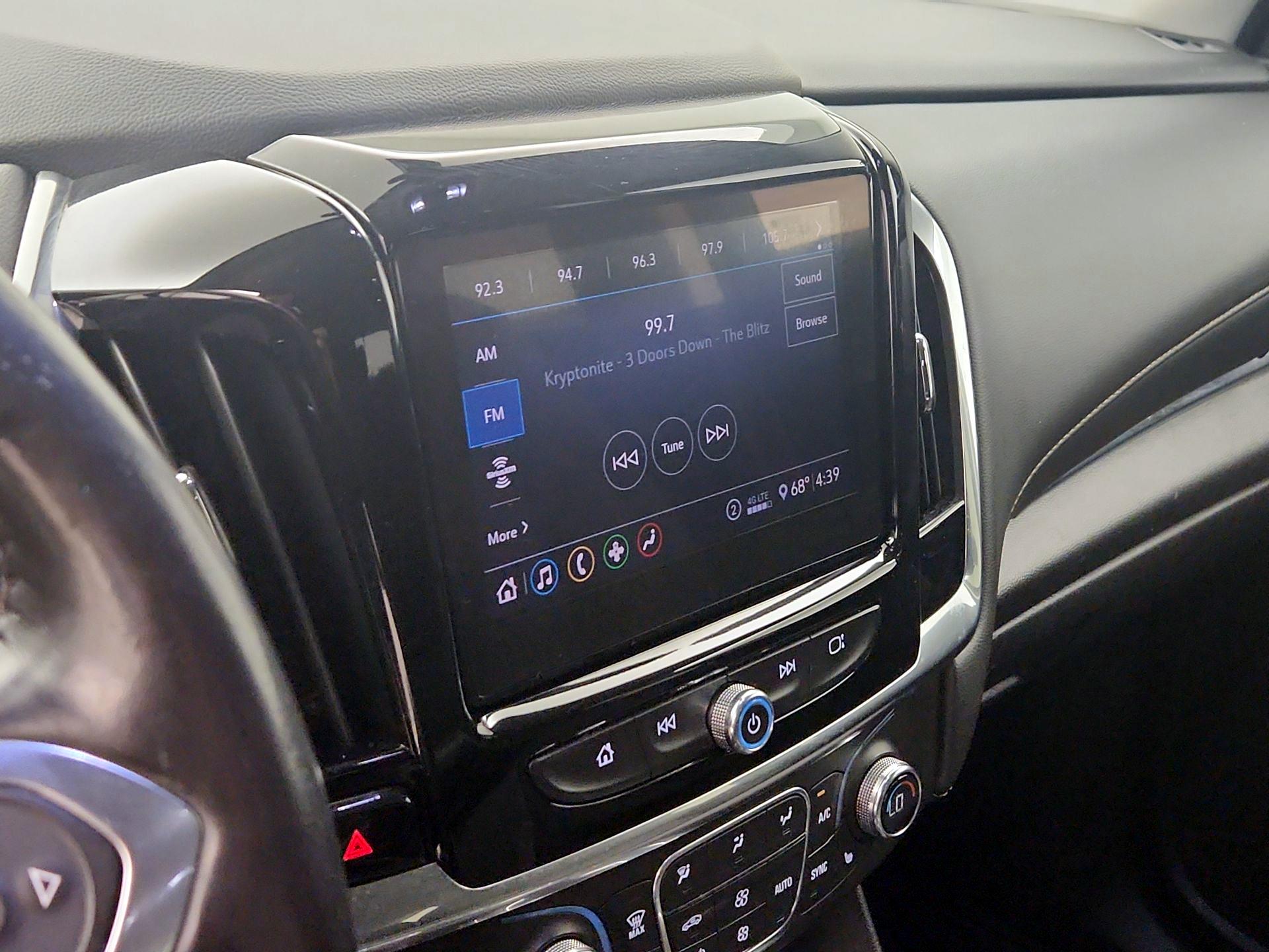 Thumbnail: 2021 Chevrolet Traverse - 15