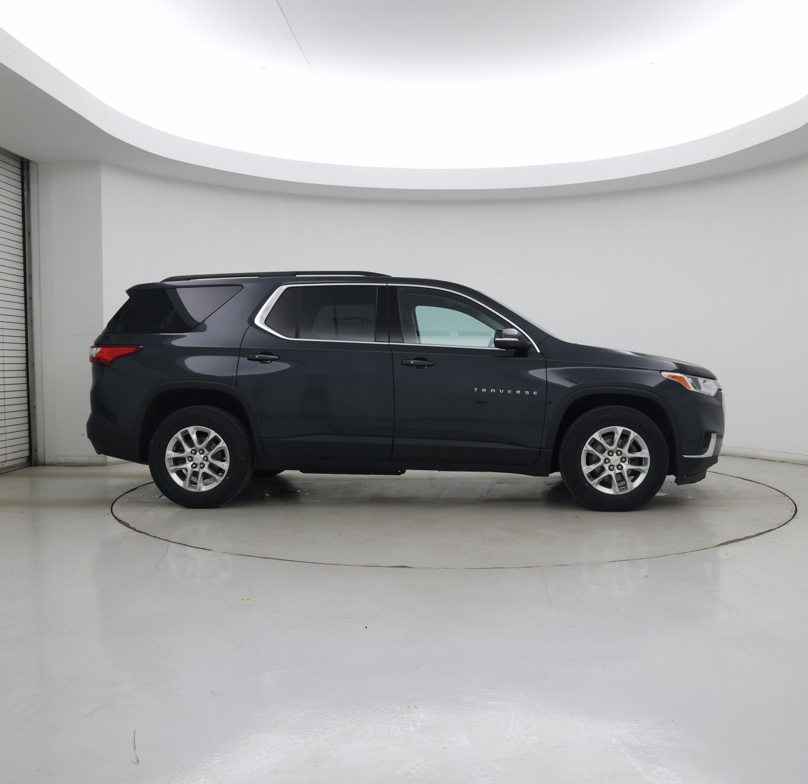 Thumbnail: 2021 Chevrolet Traverse - 7