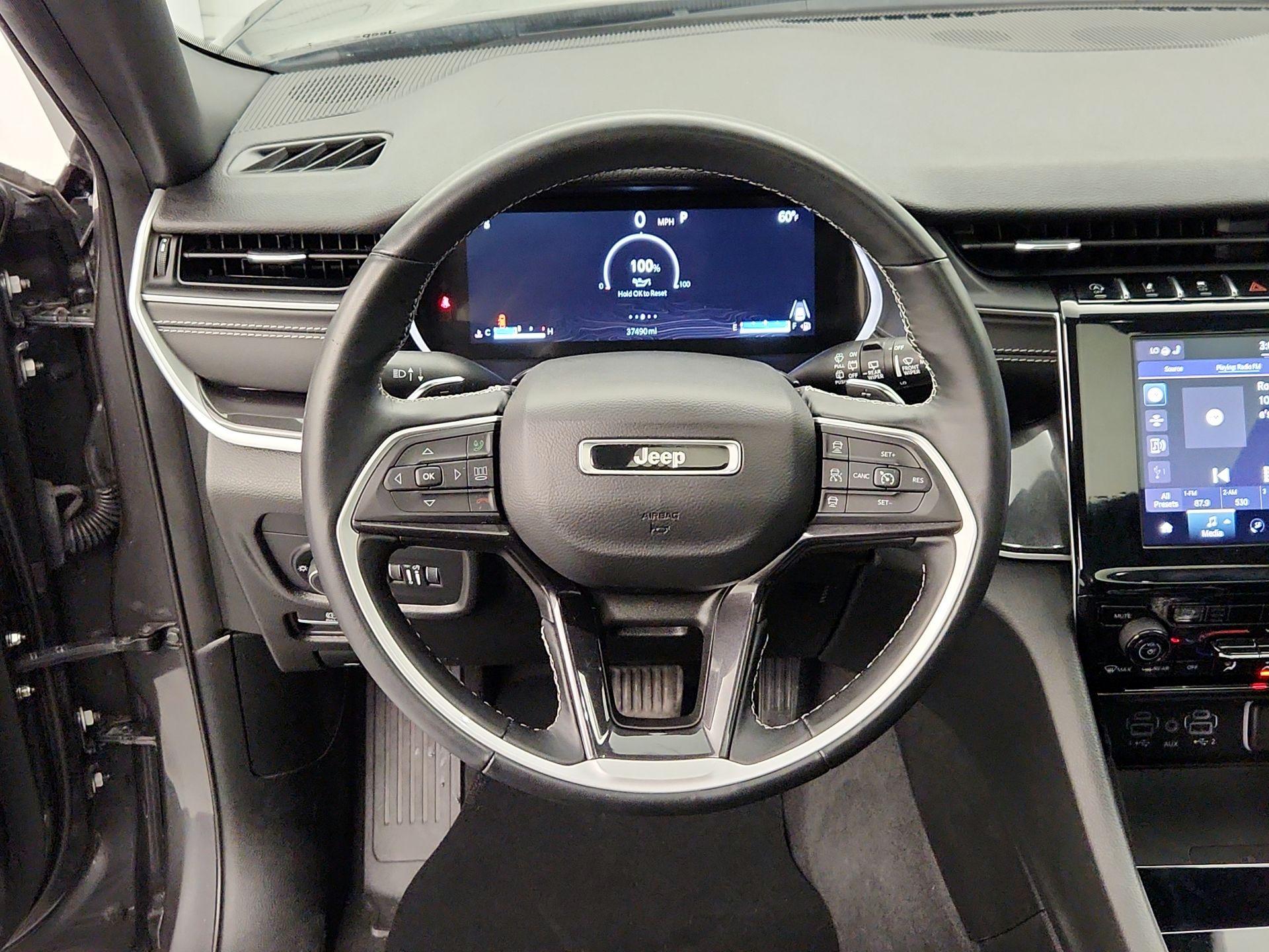 Thumbnail: 2022 Jeep Grand Cherokee - 10