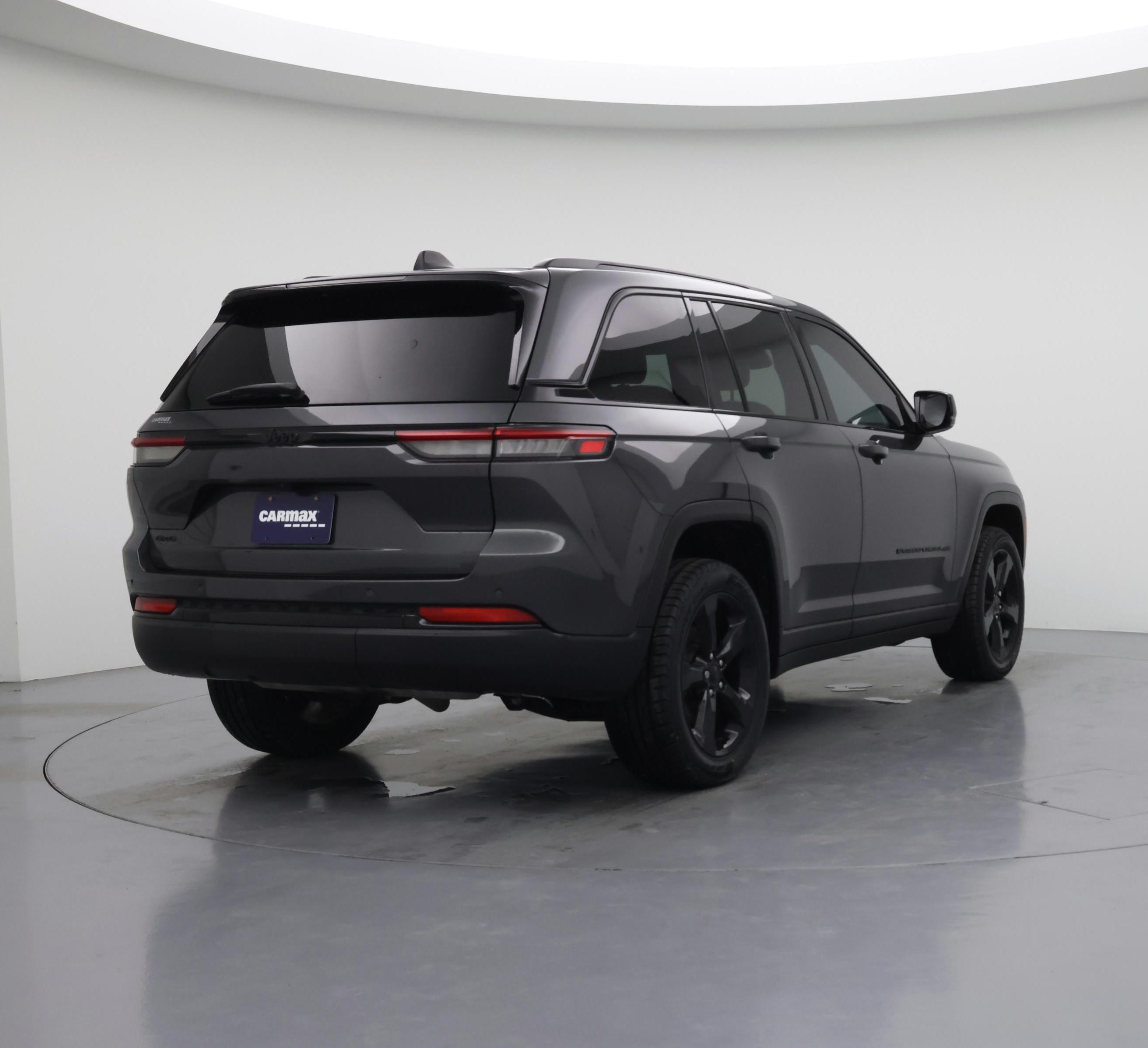 Thumbnail: 2022 Jeep Grand Cherokee - 8