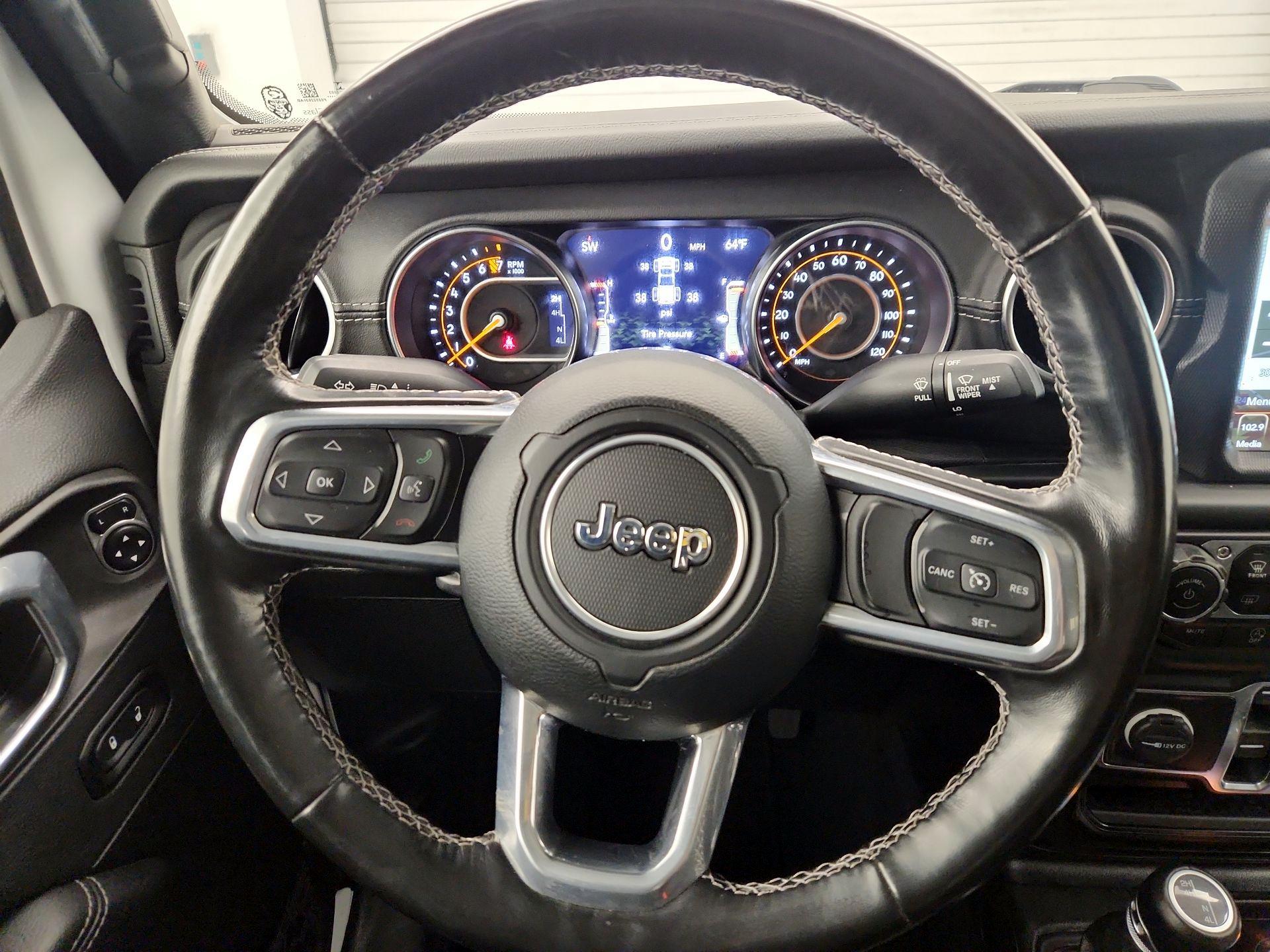 Thumbnail: 2021 Jeep Gladiator - 10