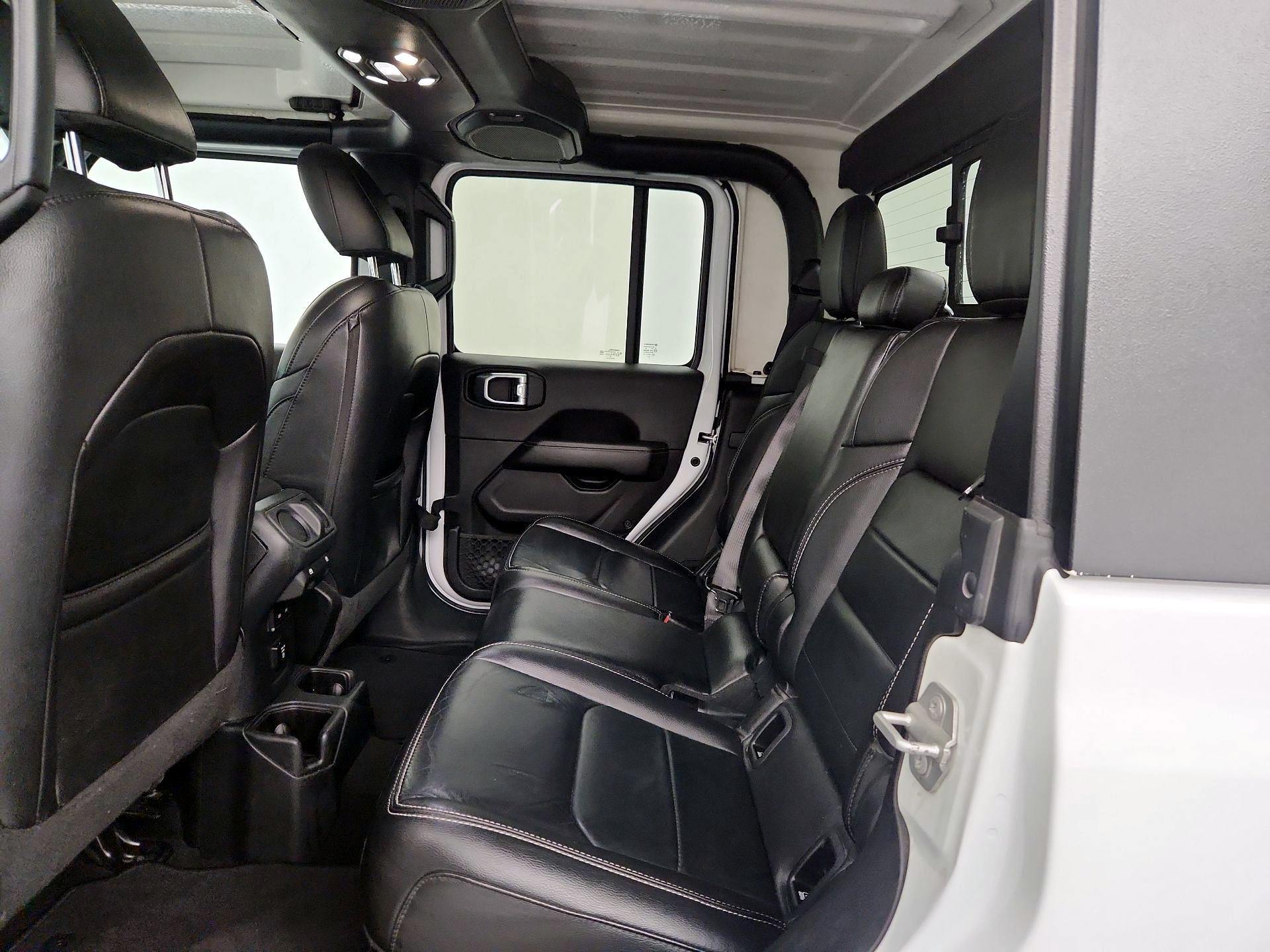 Thumbnail: 2021 Jeep Gladiator - 20