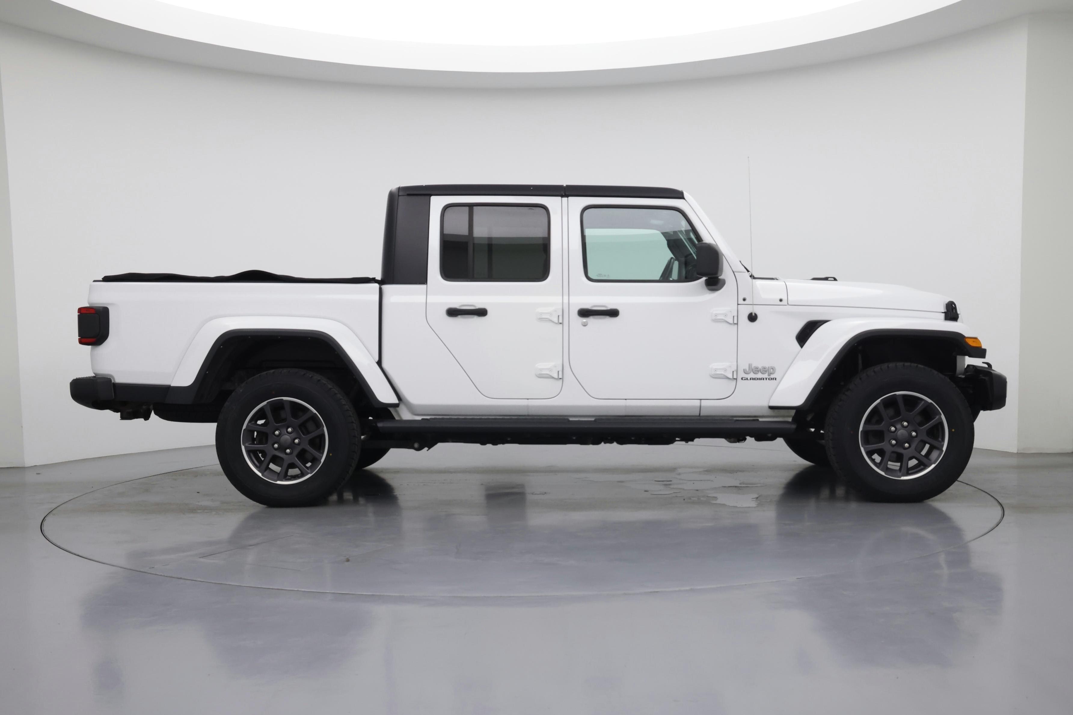 Thumbnail: 2021 Jeep Gladiator - 7