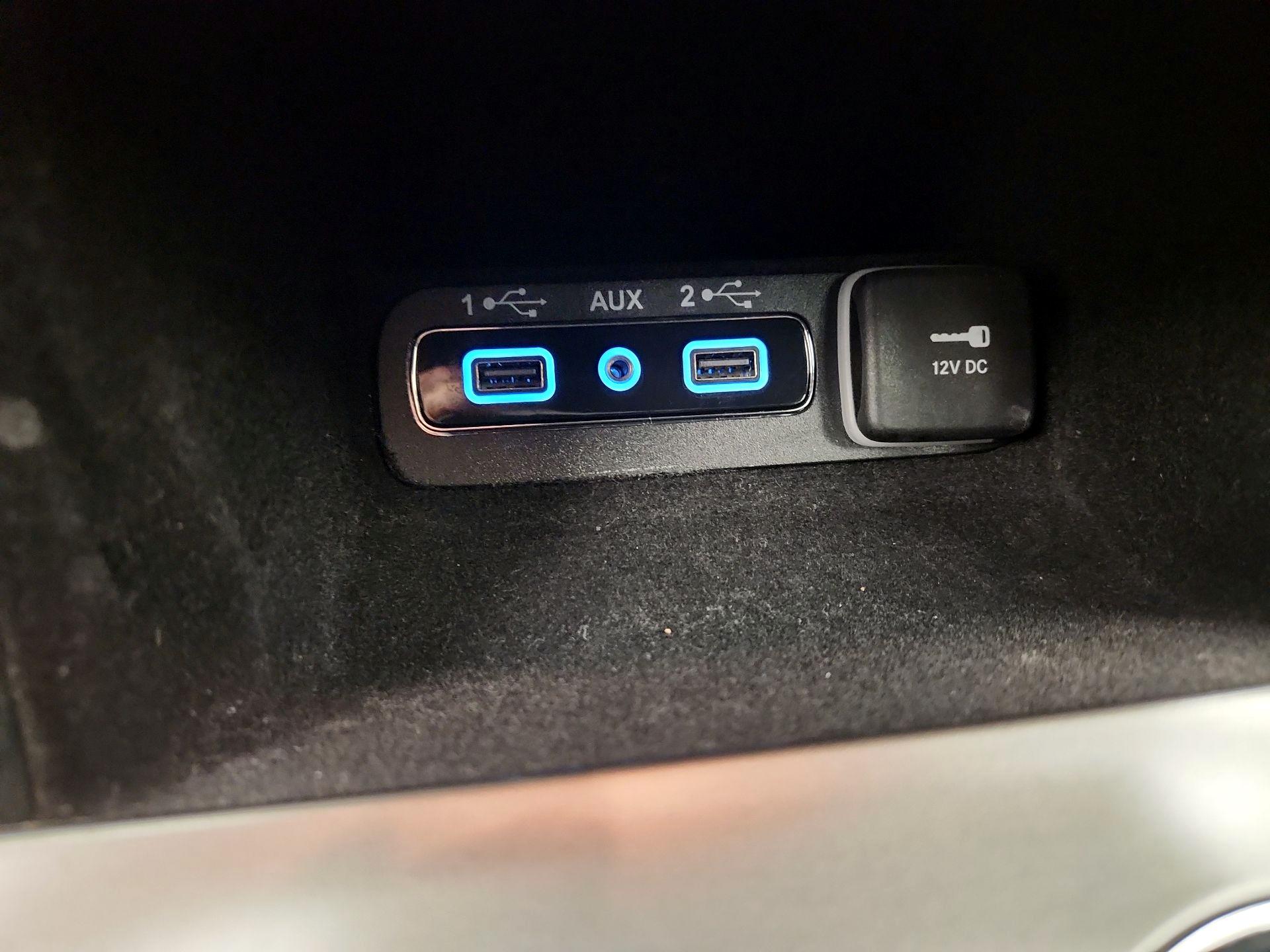 Thumbnail: 2020 Jeep Grand Cherokee - 19