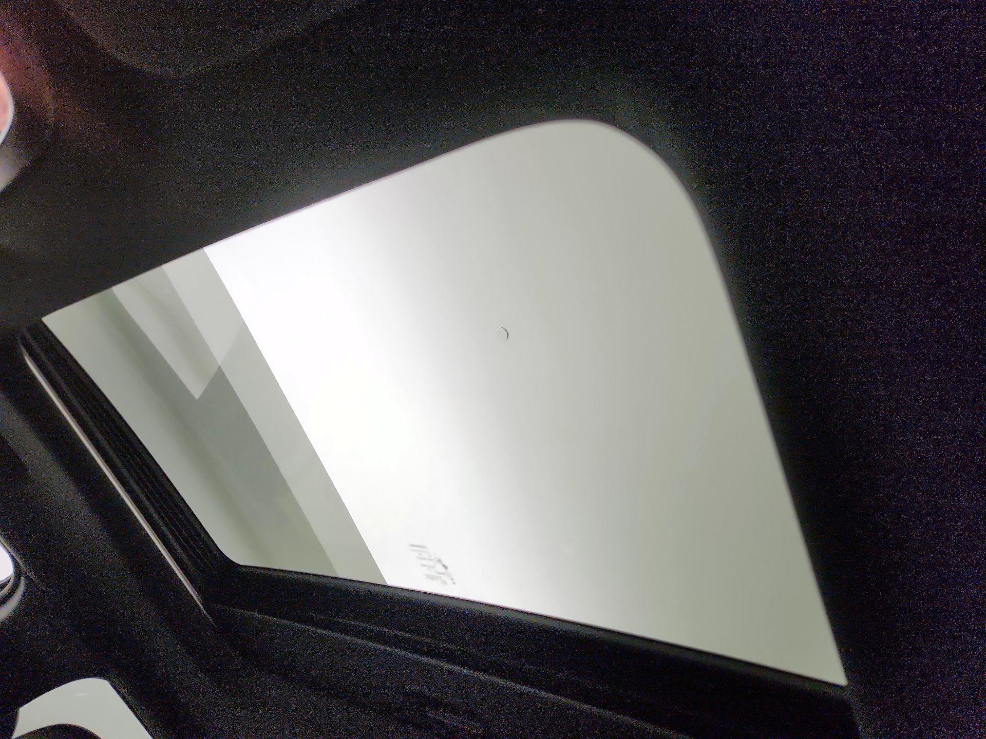 Thumbnail: 2020 Jeep Grand Cherokee - 20