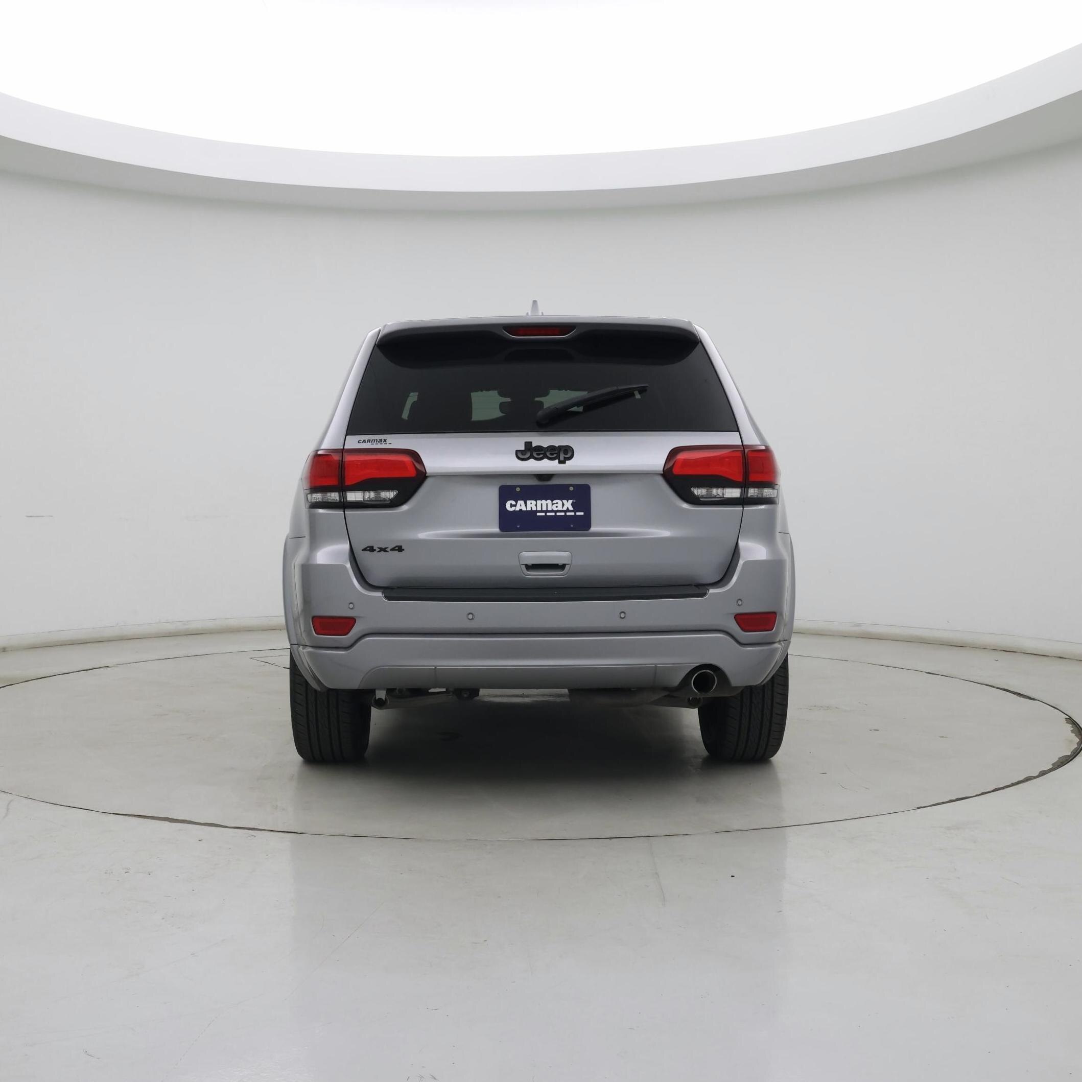 Thumbnail: 2020 Jeep Grand Cherokee - 6