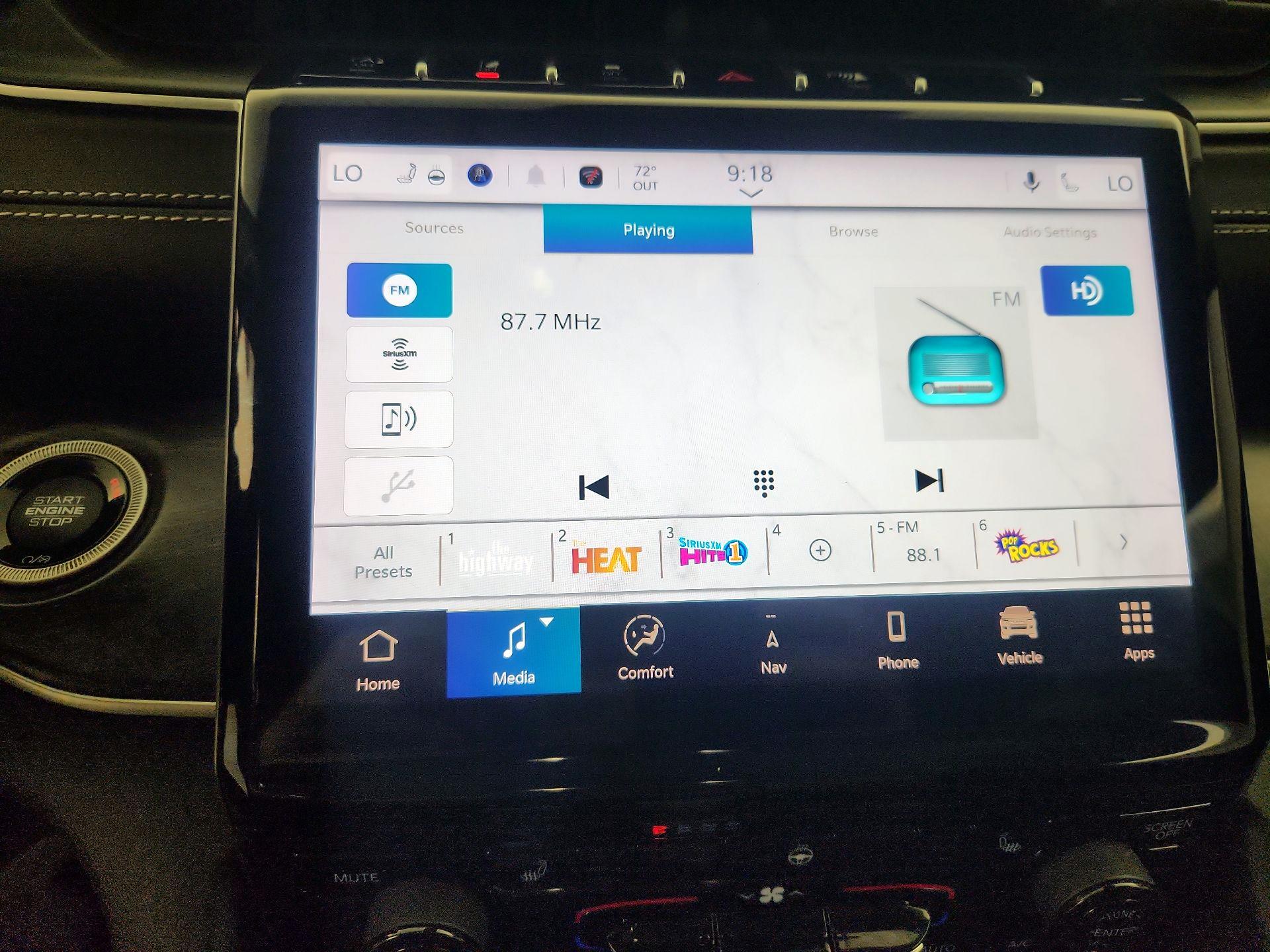 Thumbnail: 2023 Jeep Grand Cherokee L - 16