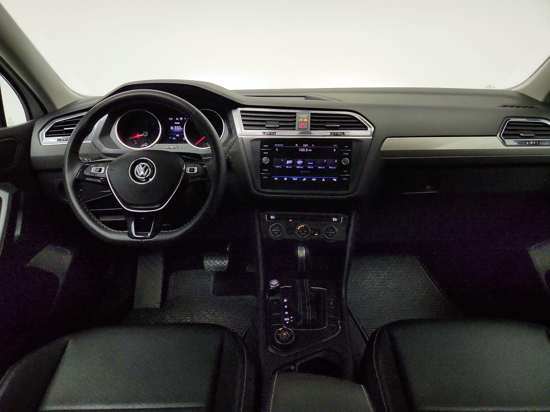 Thumbnail: 2021 Volkswagen Tiguan - 9