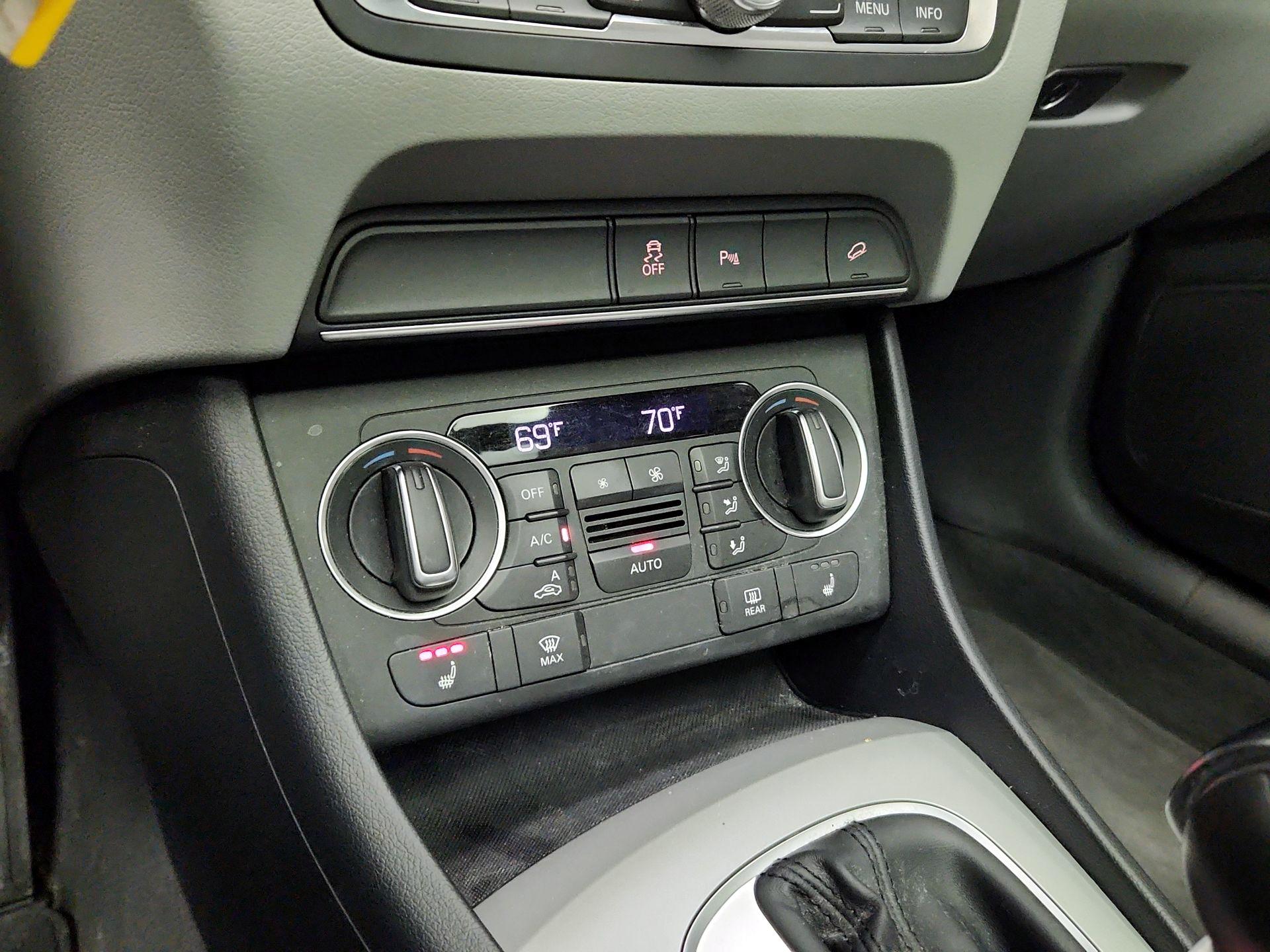 Thumbnail: 2018 Audi Q3 - 16