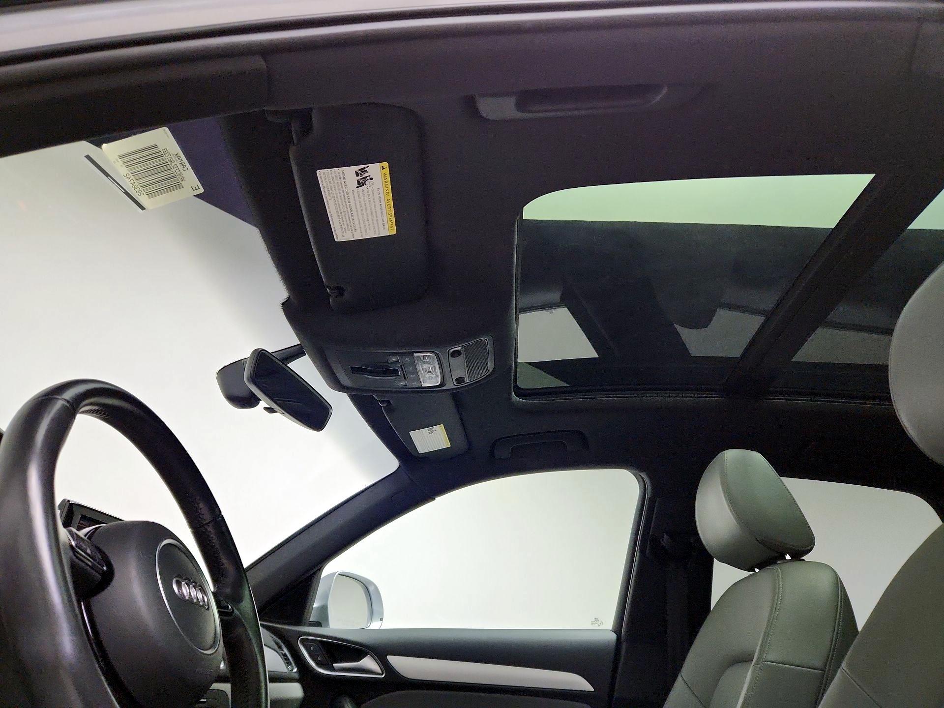 Thumbnail: 2018 Audi Q3 - 18