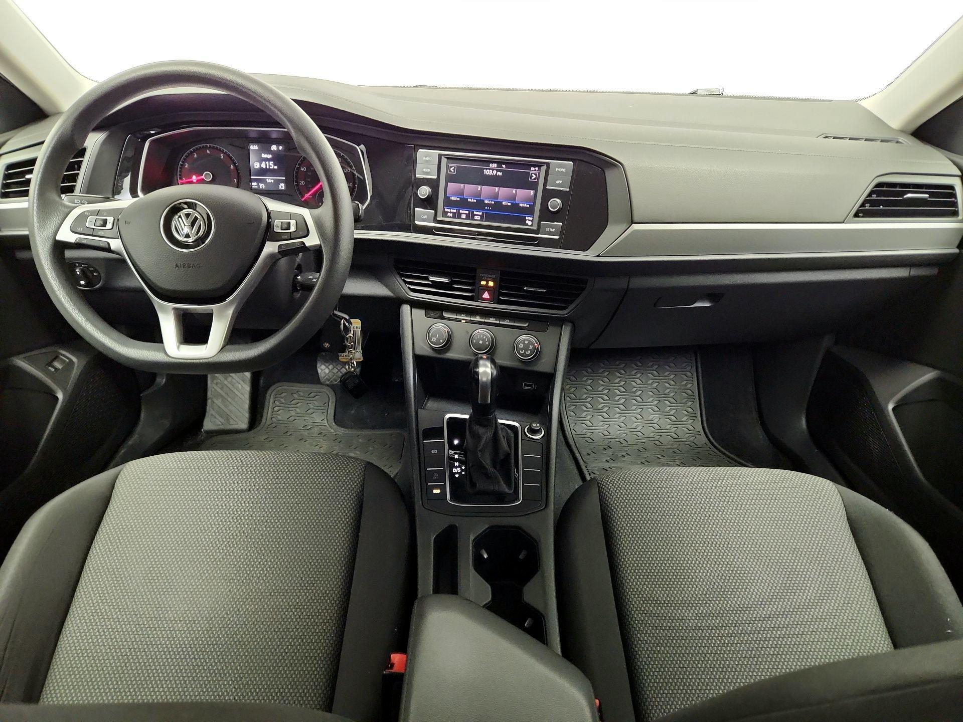 Thumbnail: 2019 Volkswagen Jetta - 9