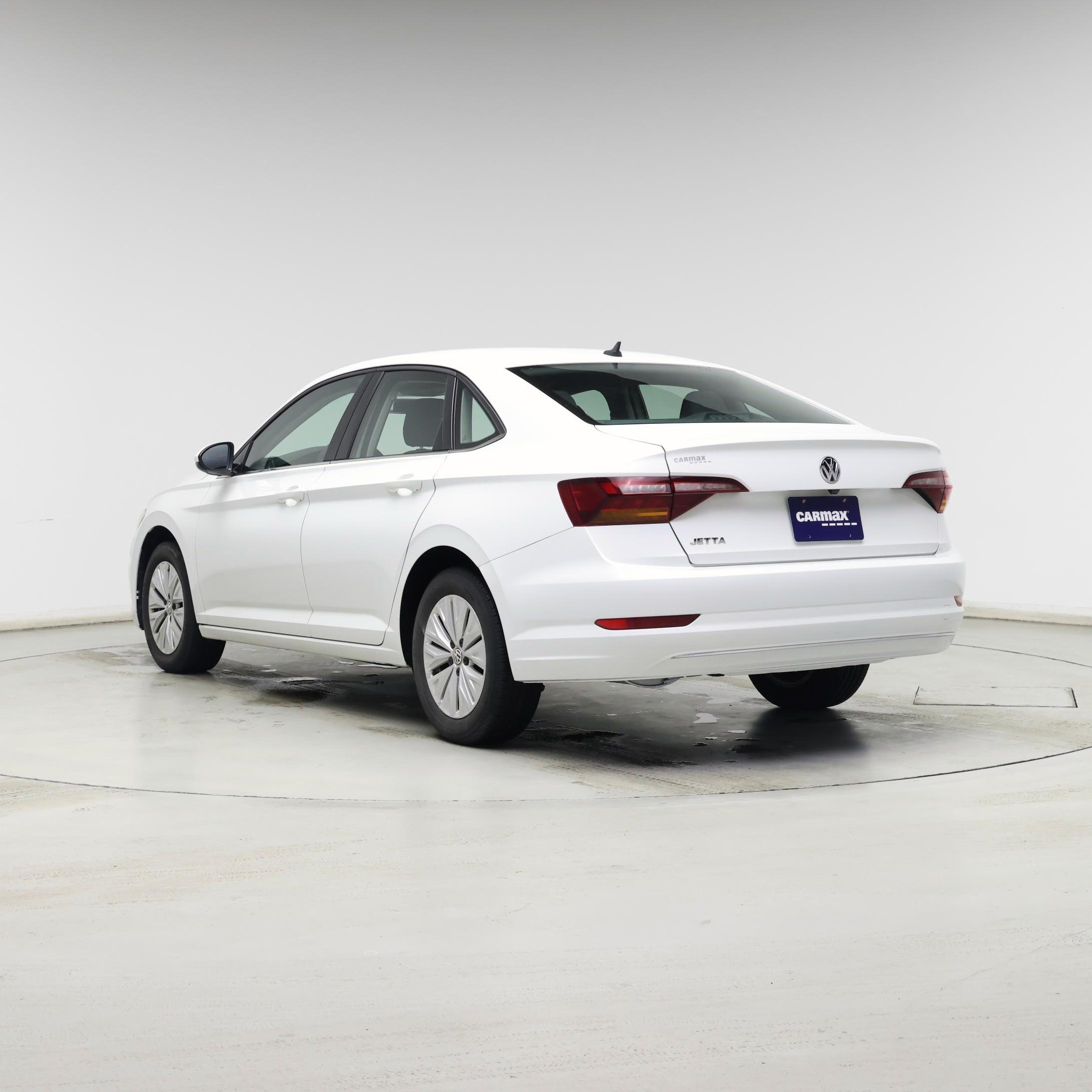 Thumbnail: 2019 Volkswagen Jetta - 2