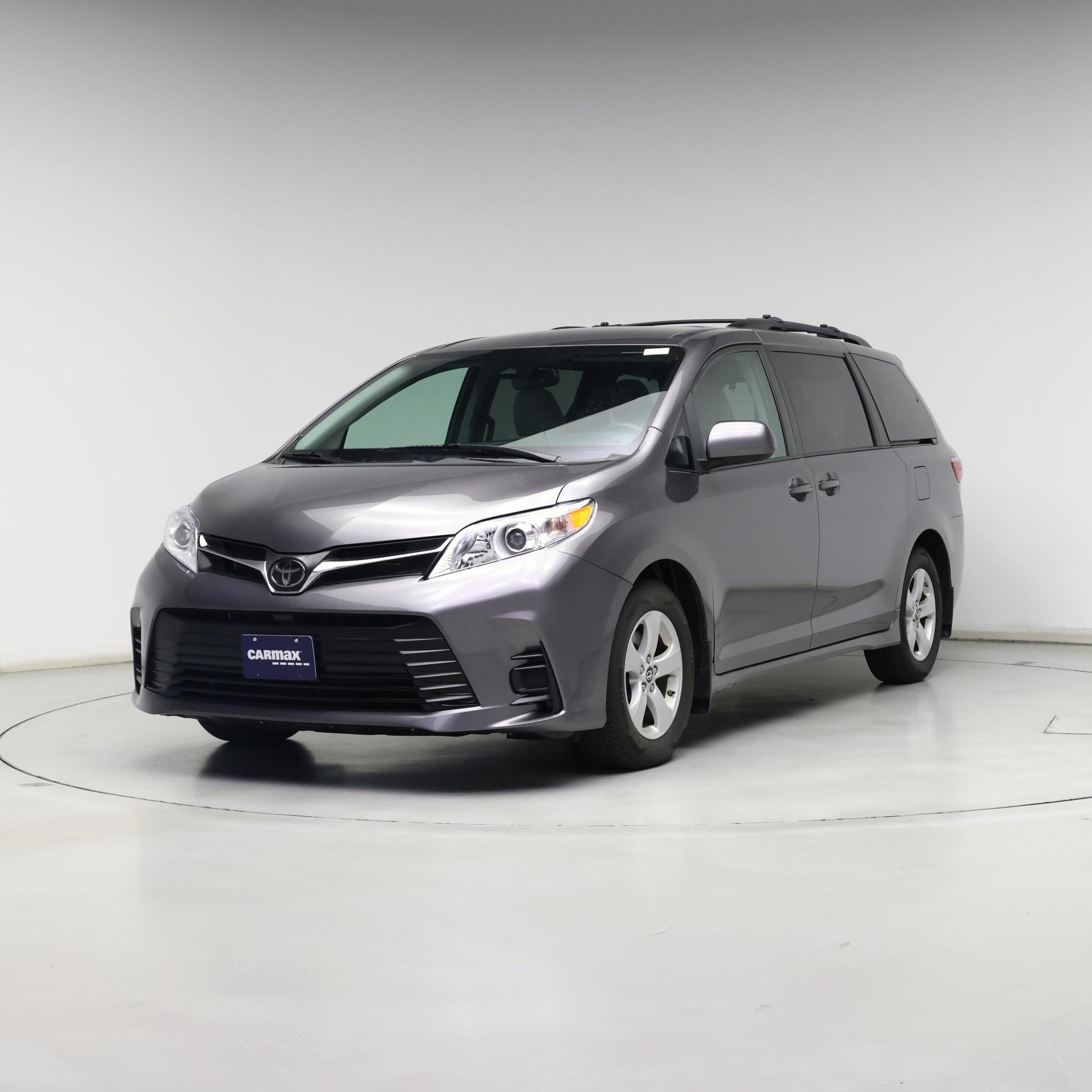 Thumbnail: 2020 Toyota Sienna - 4