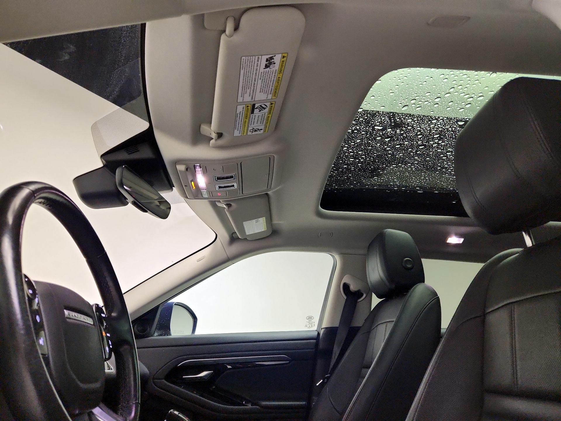 Thumbnail: 2020 Land Rover Range Rover Evoque - 20