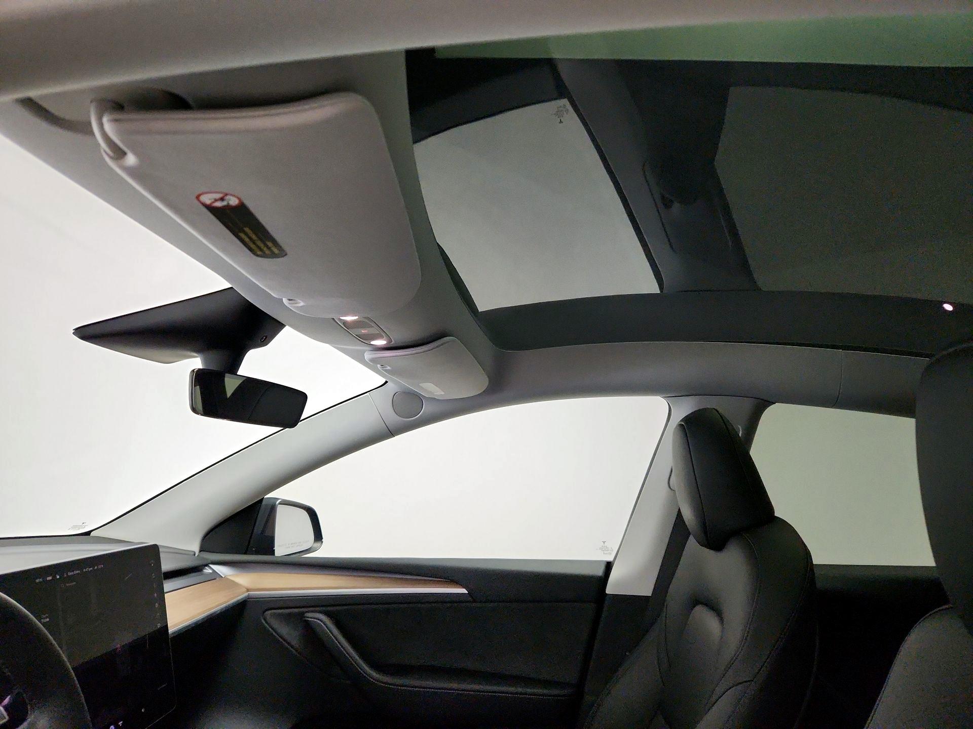 Thumbnail: 2023 Tesla Model Y - 18