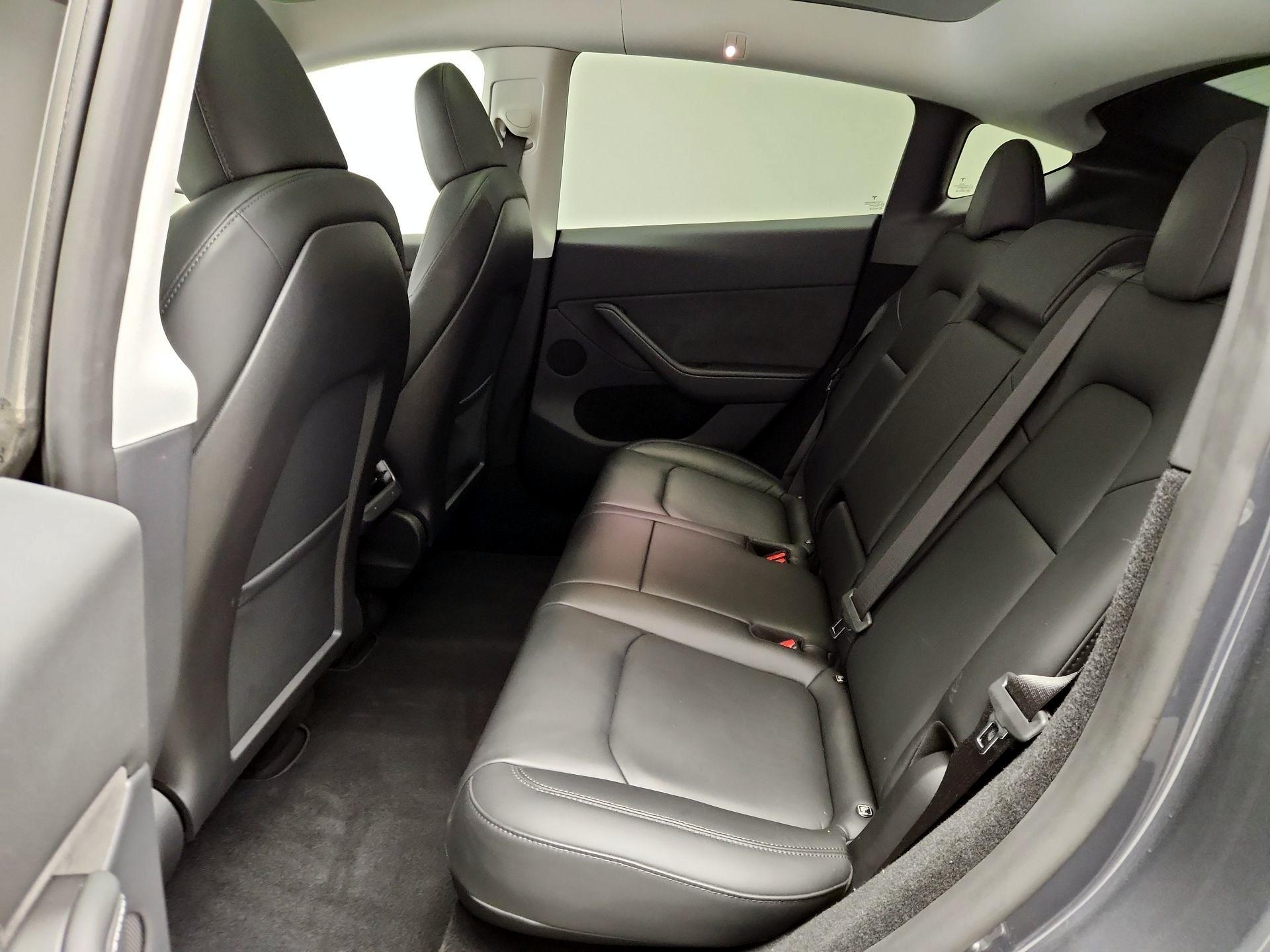 Thumbnail: 2023 Tesla Model Y - 19