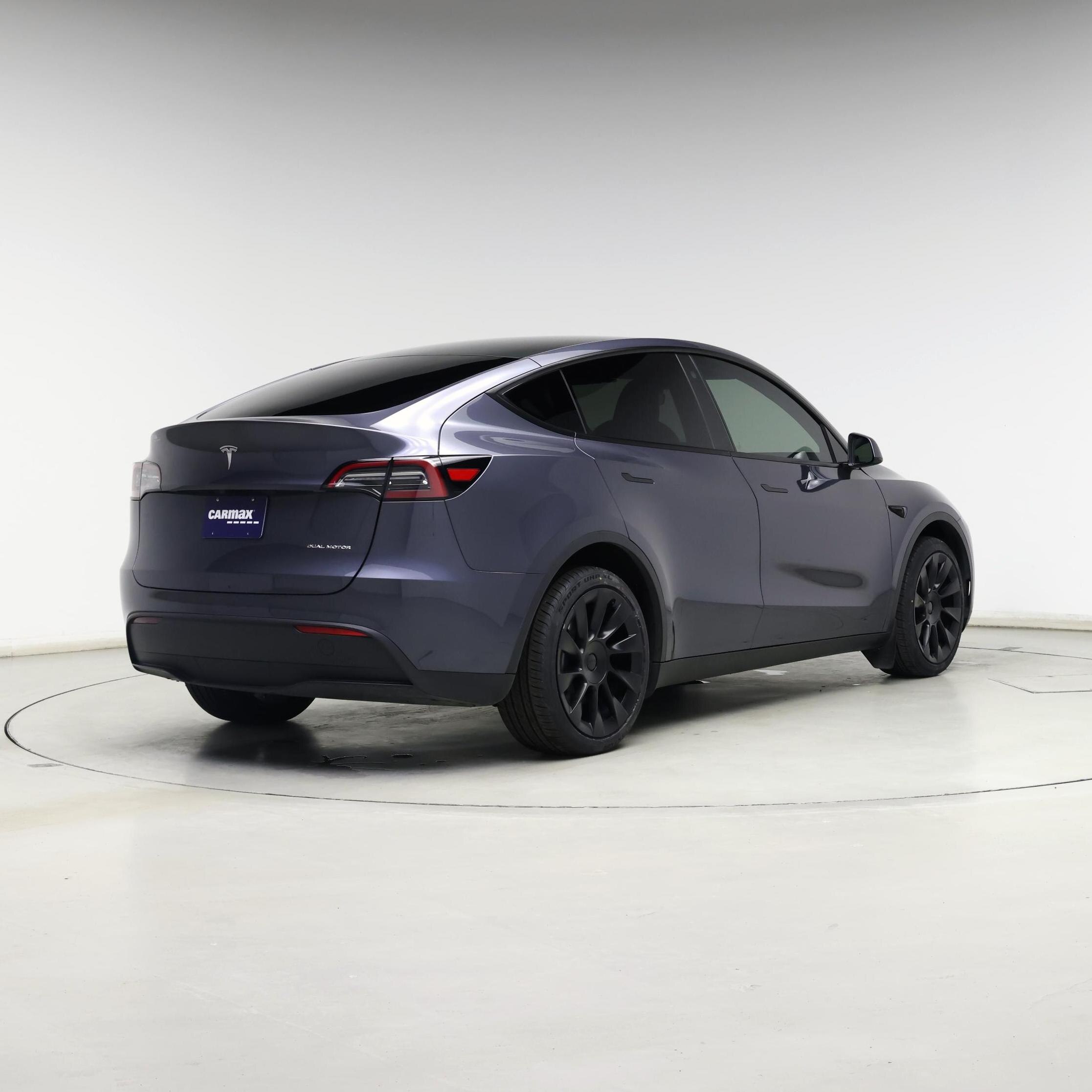 Thumbnail: 2023 Tesla Model Y - 8
