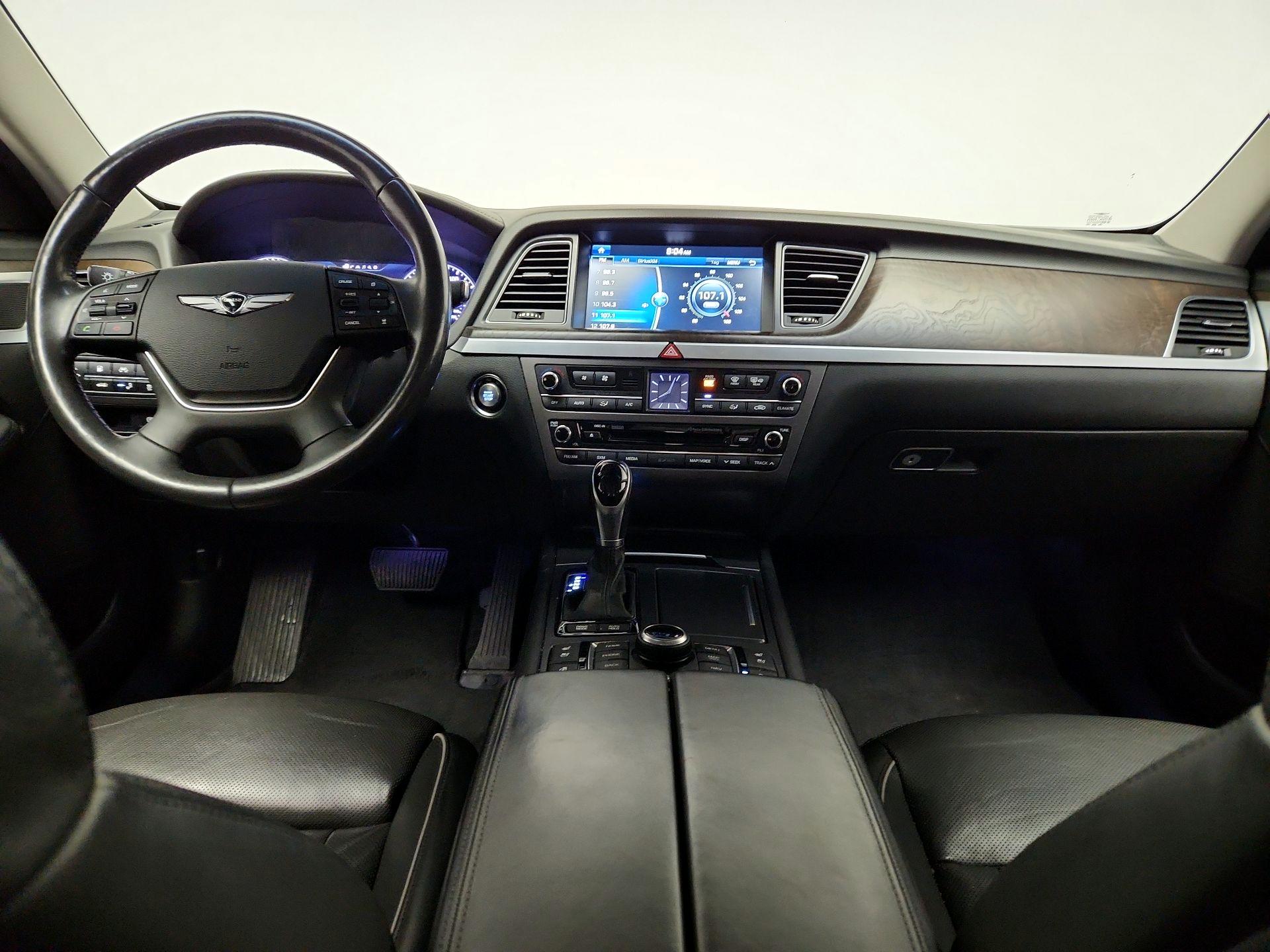 Thumbnail: 2017 Genesis G80 - 9