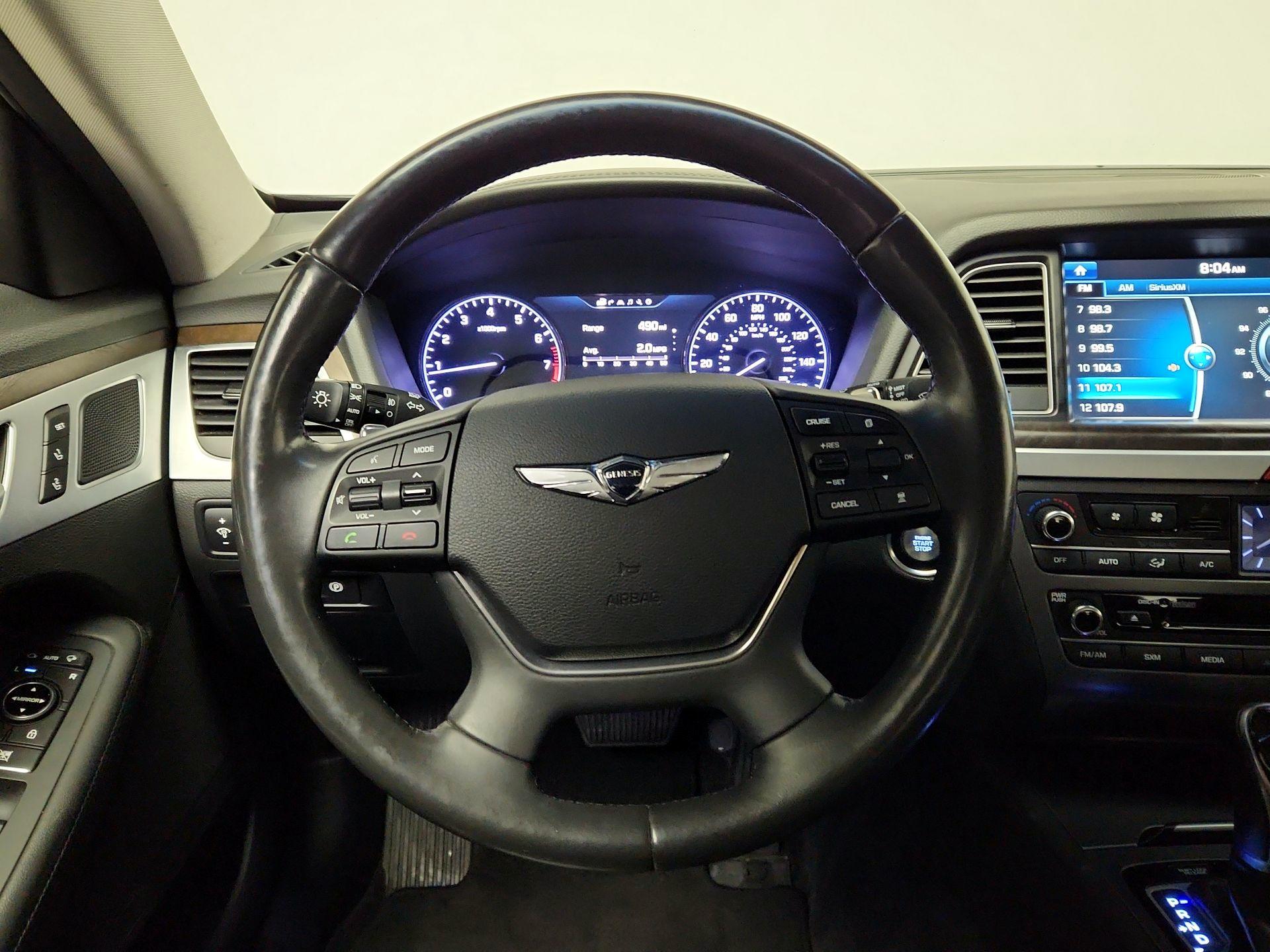 Thumbnail: 2017 Genesis G80 - 10