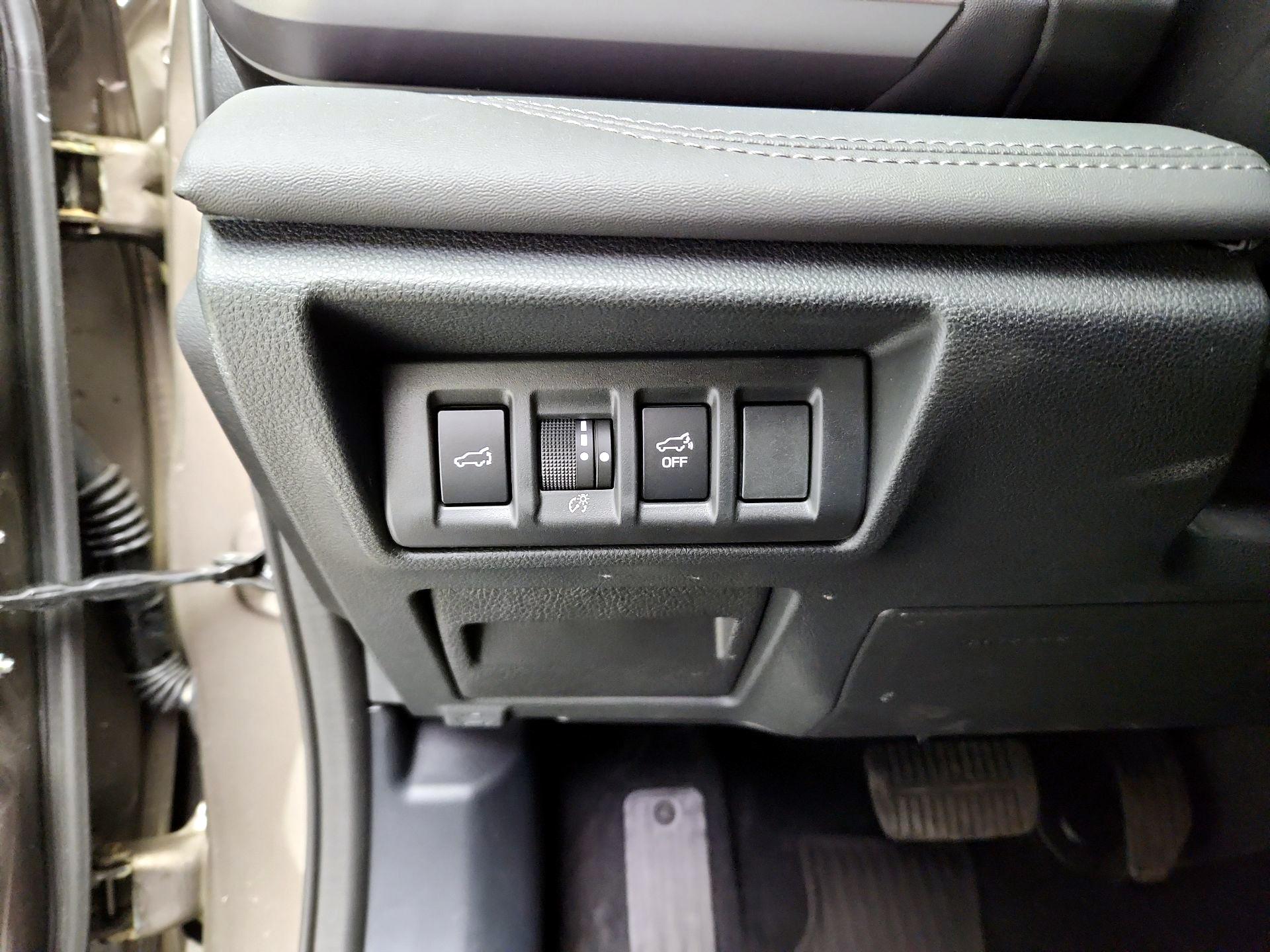 Thumbnail: 2022 Subaru Outback - 13