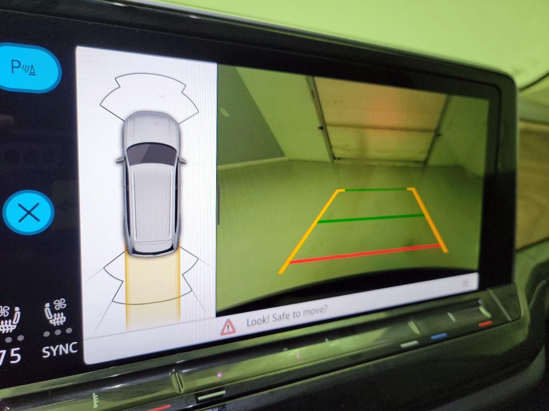 Thumbnail: 2025 Volkswagen Atlas - 14