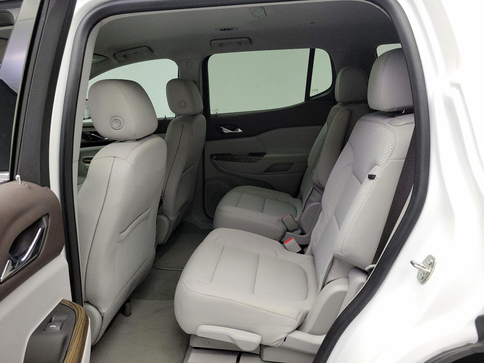 Thumbnail: 2023 GMC Acadia - 18