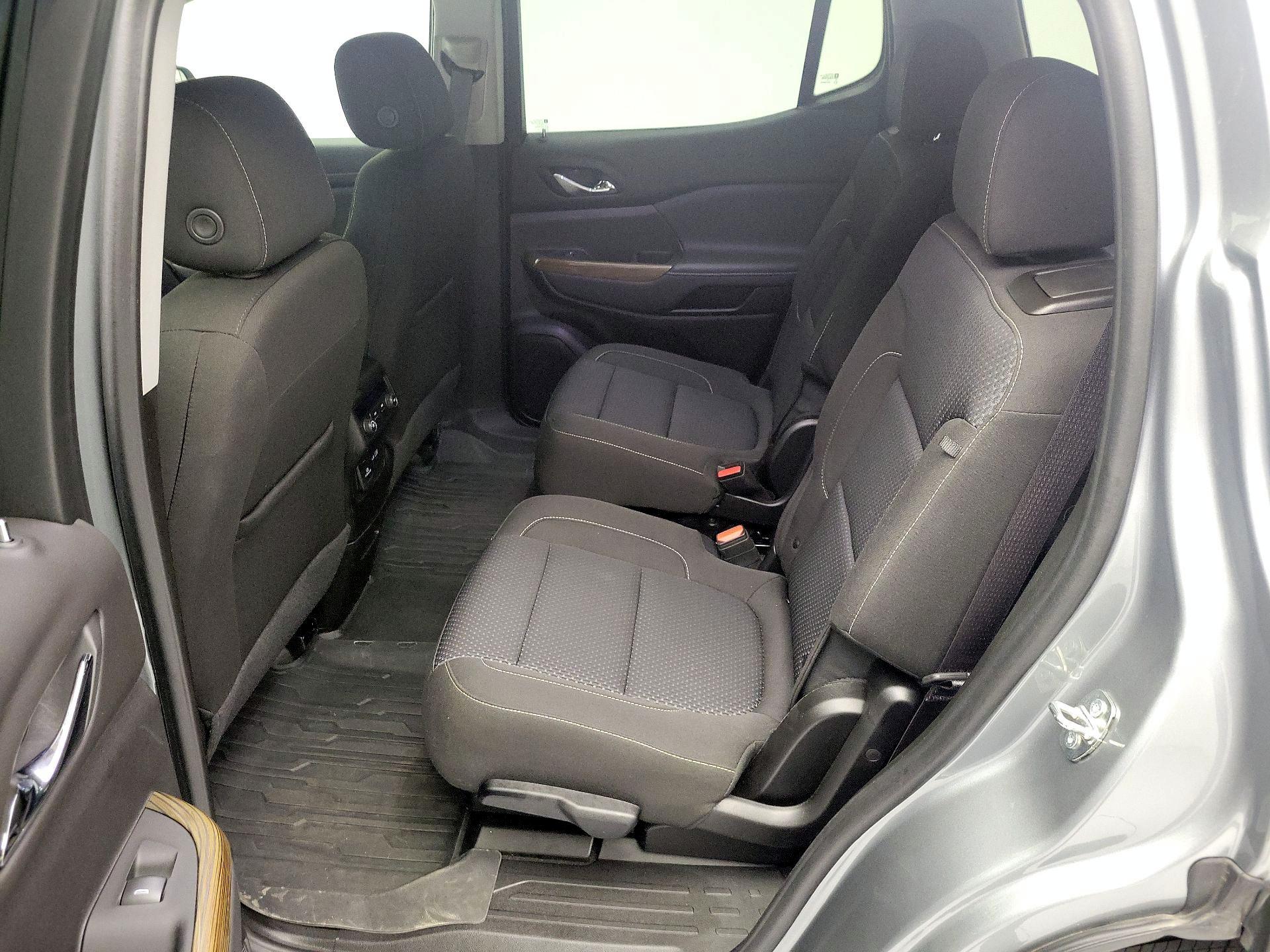 Thumbnail: 2023 GMC Acadia - 19