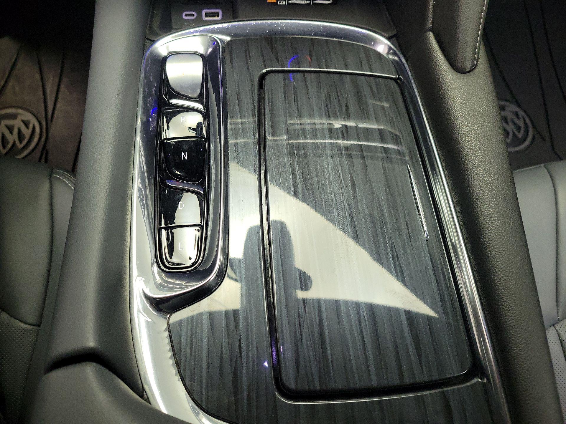 Thumbnail: 2023 Buick Enclave - 17