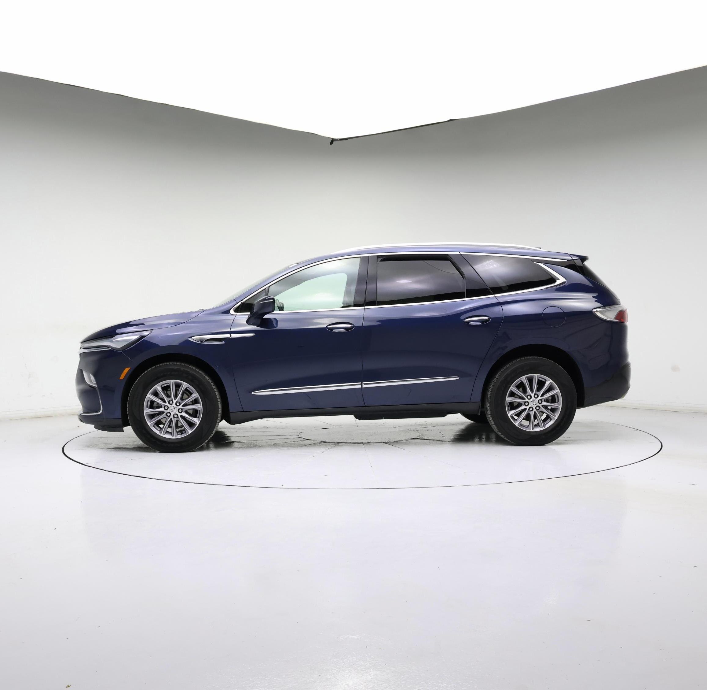 Thumbnail: 2023 Buick Enclave - 3