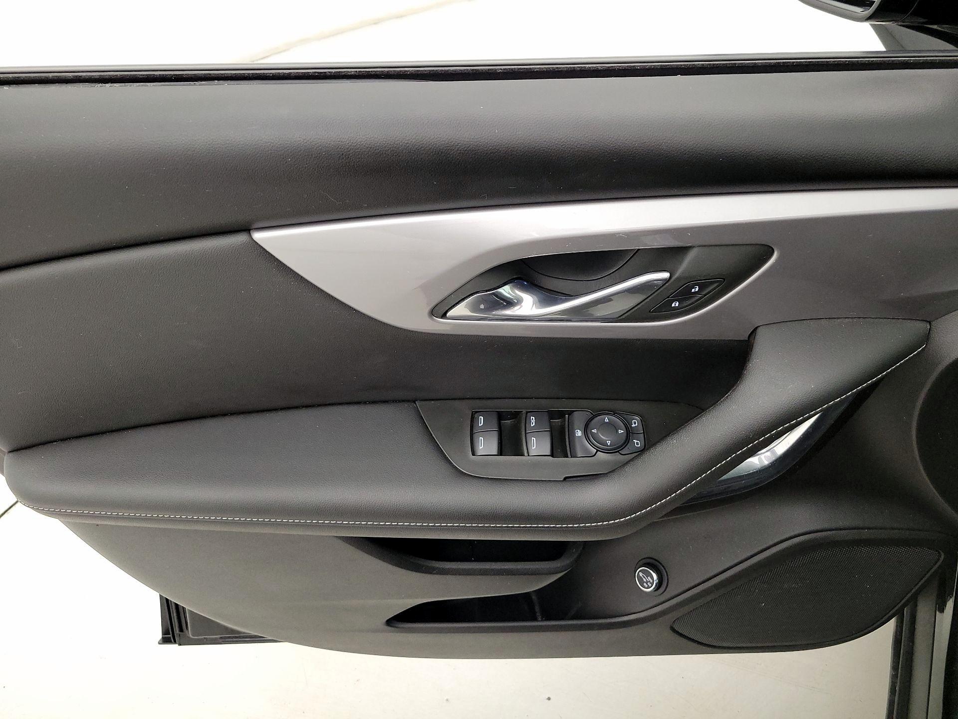 Thumbnail: 2023 Chevrolet Blazer - 12