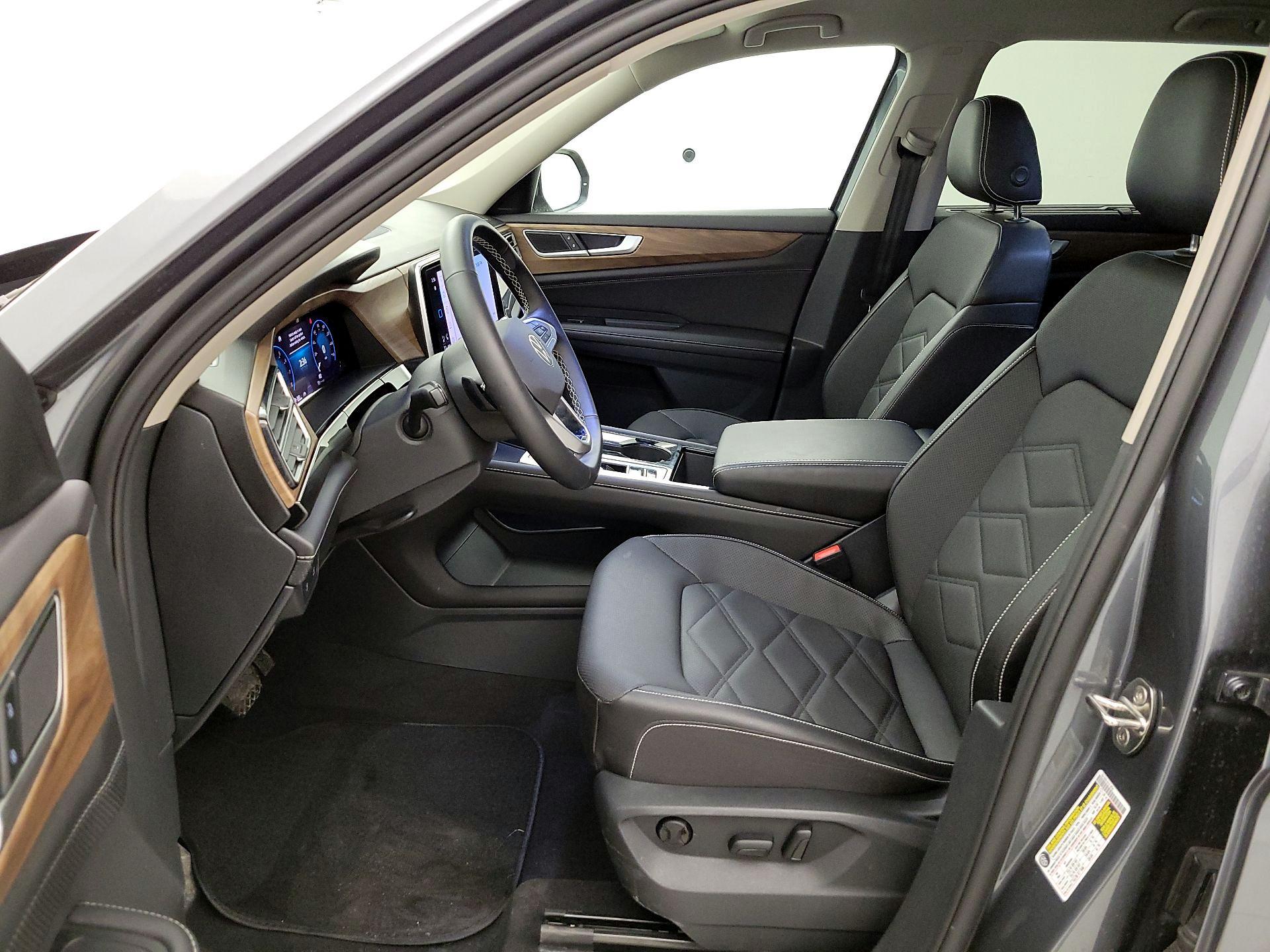 Thumbnail: 2025 Volkswagen Atlas - 11