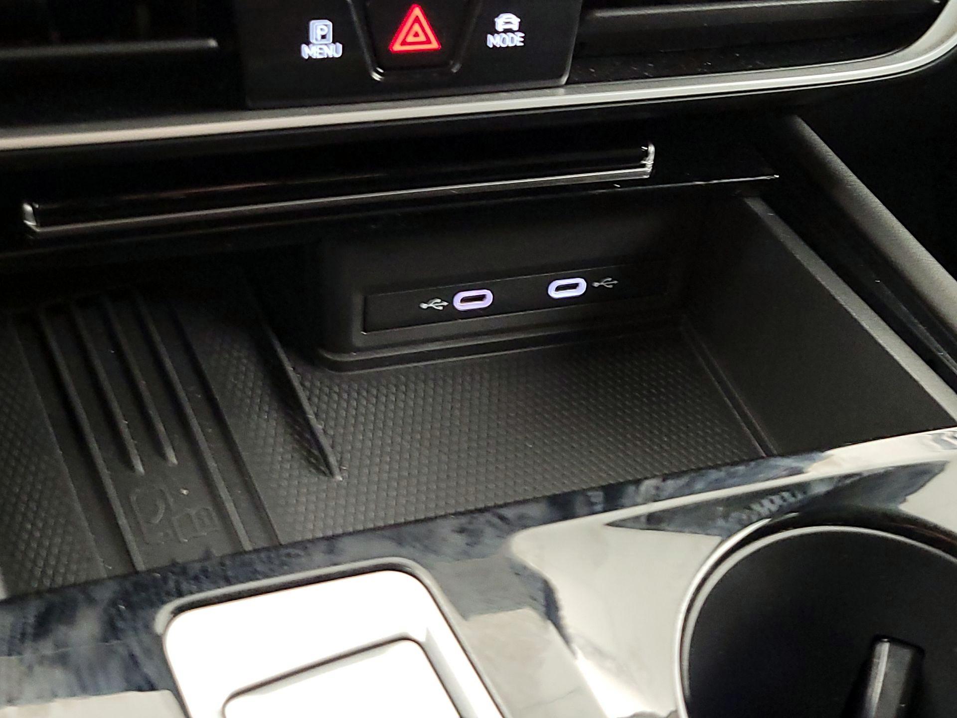 Thumbnail: 2025 Volkswagen Atlas - 18